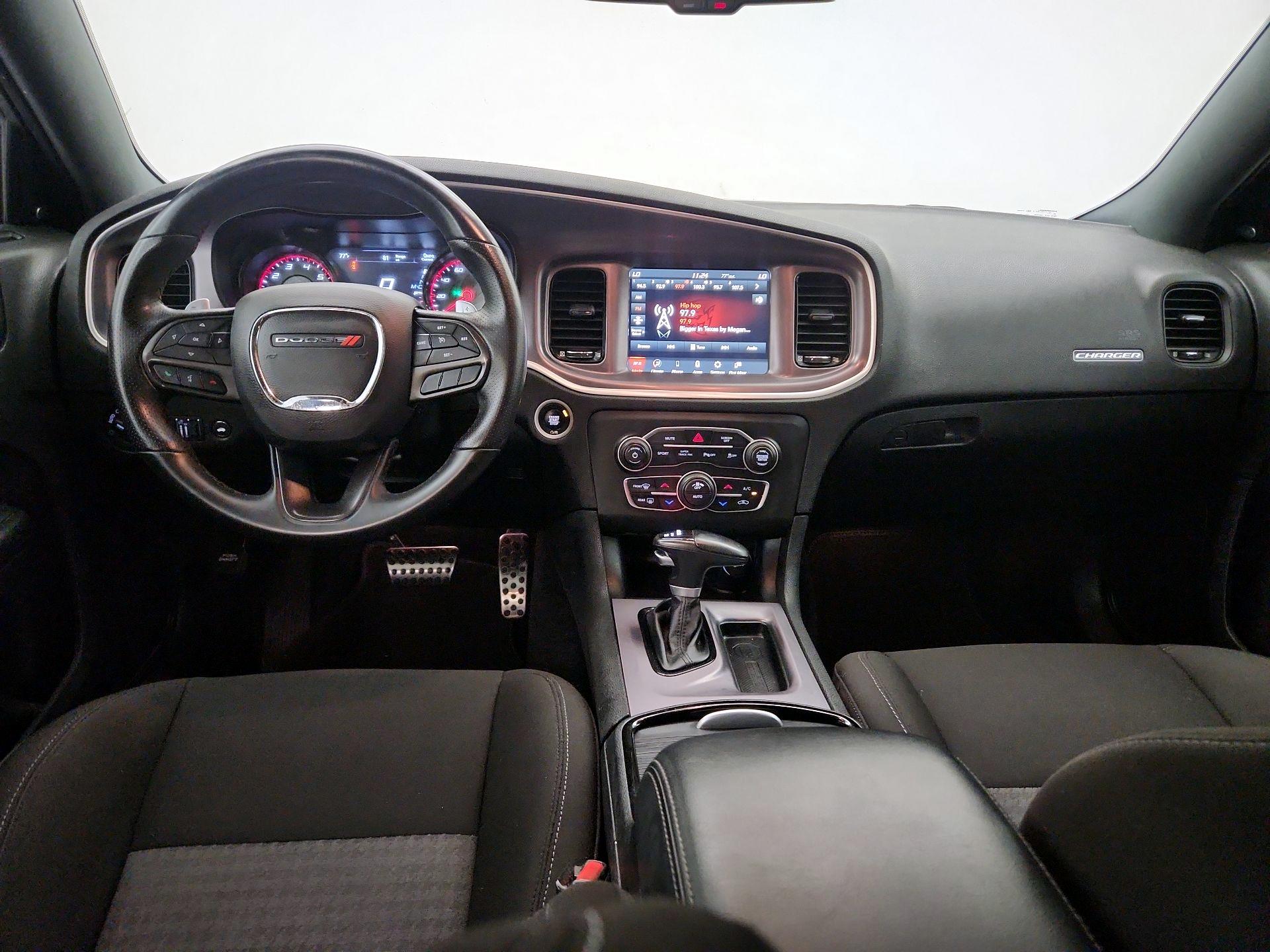 Thumbnail: 2022 Dodge Charger - 9