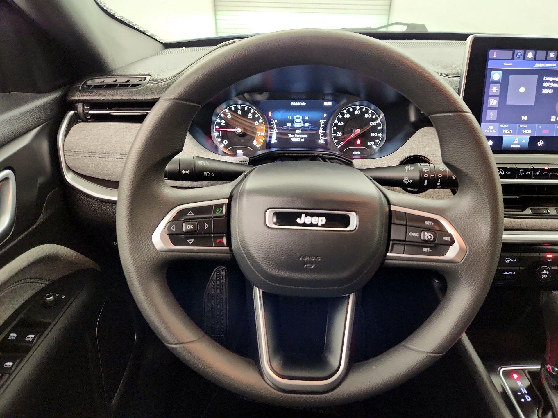 Thumbnail: 2023 Jeep Compass - 10