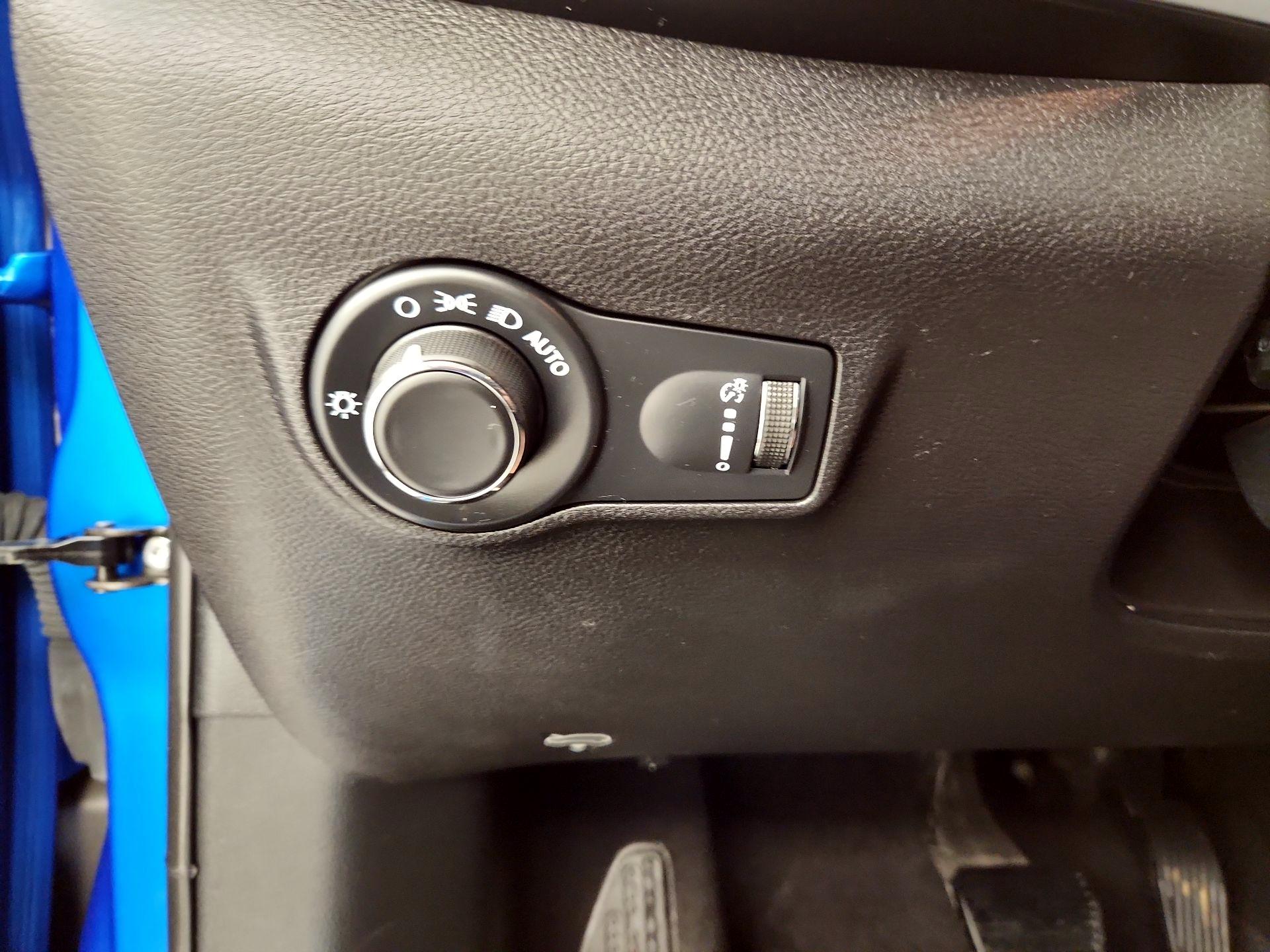 Thumbnail: 2023 Jeep Compass - 13