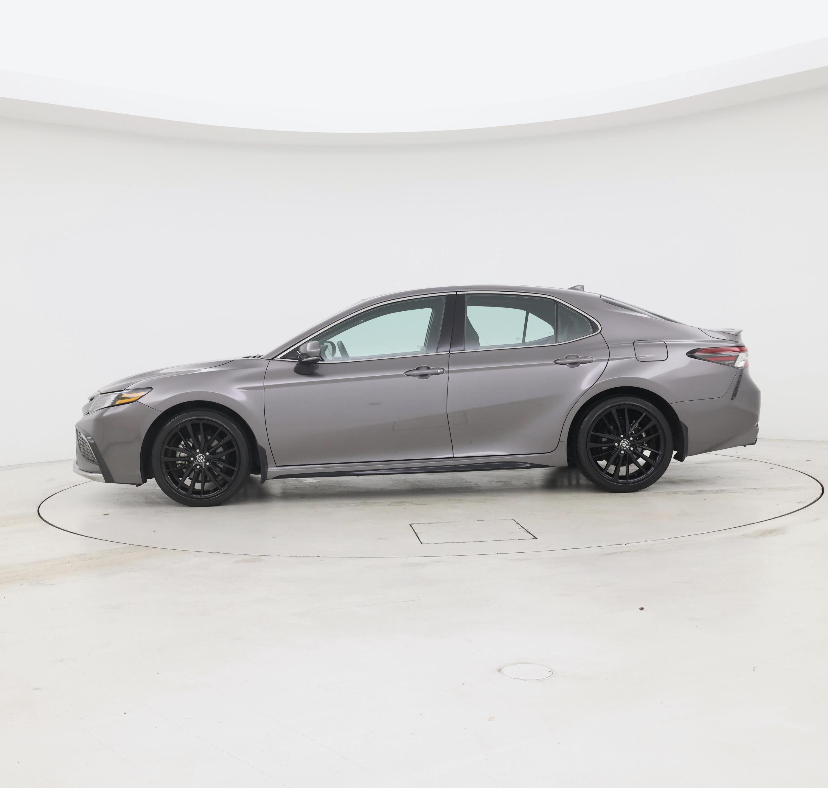 Thumbnail: 2023 Toyota Camry - 3