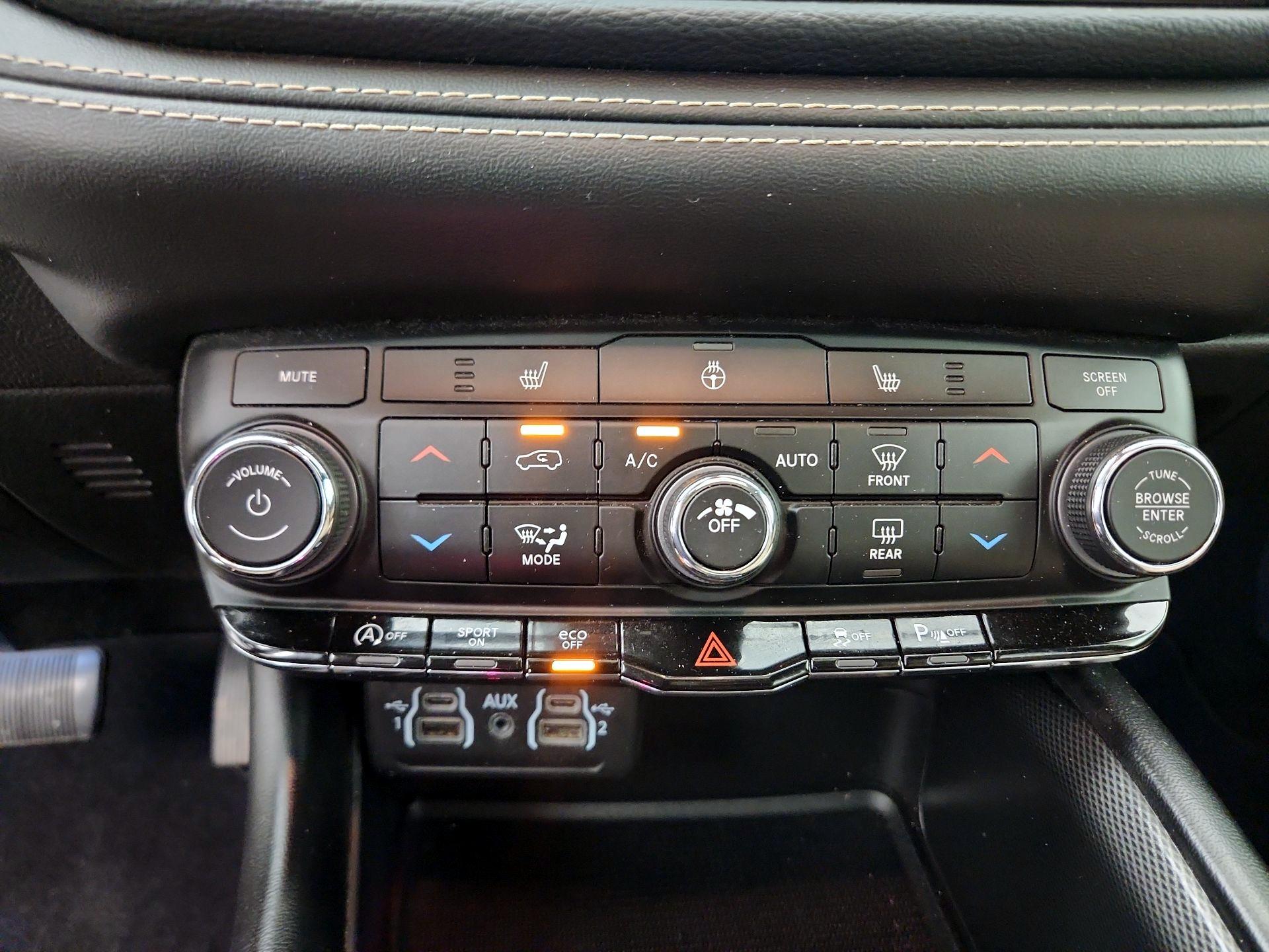 Thumbnail: 2021 Dodge Durango - 17