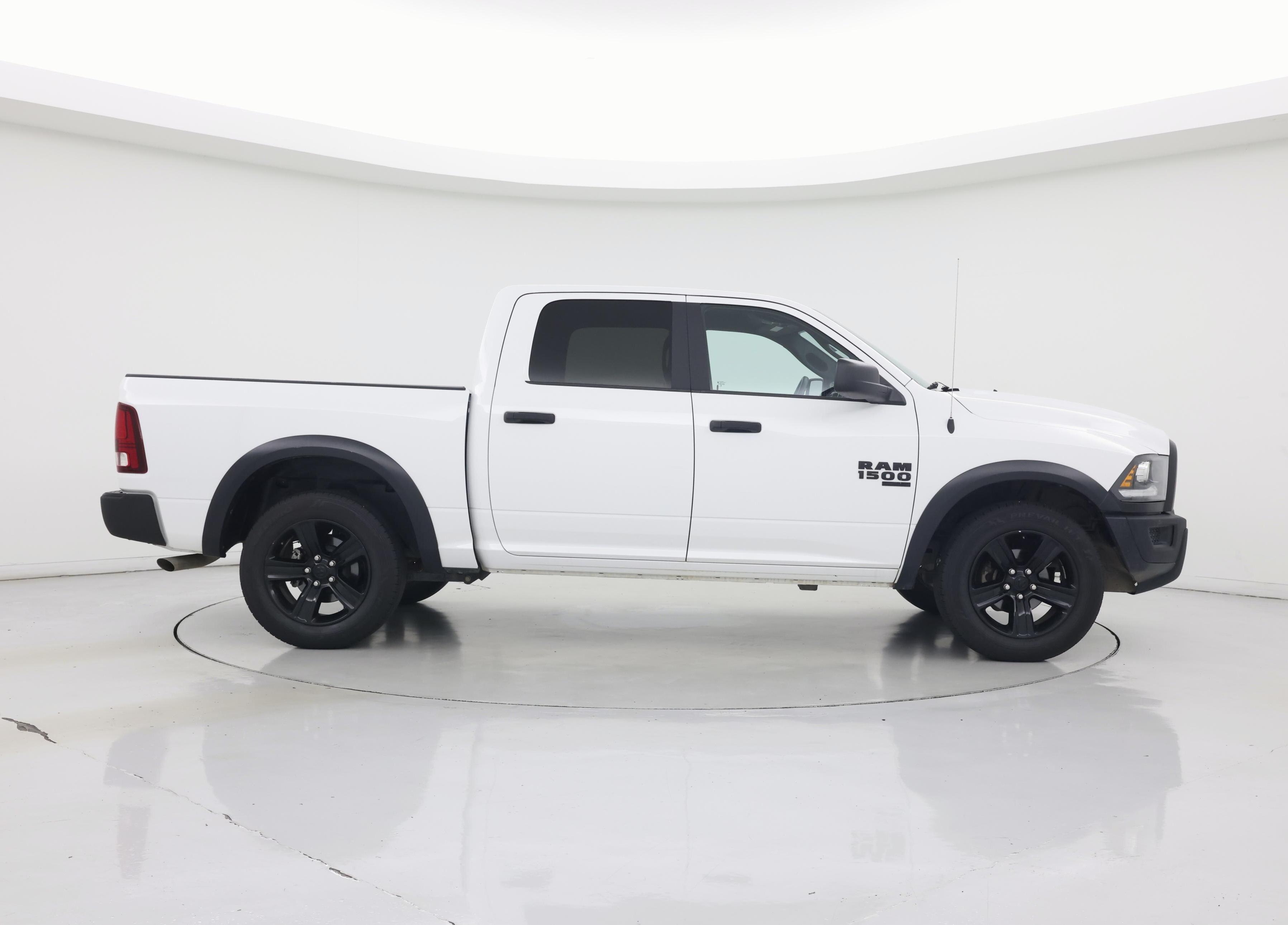 Thumbnail: 2024 RAM 1500 Classic - 7