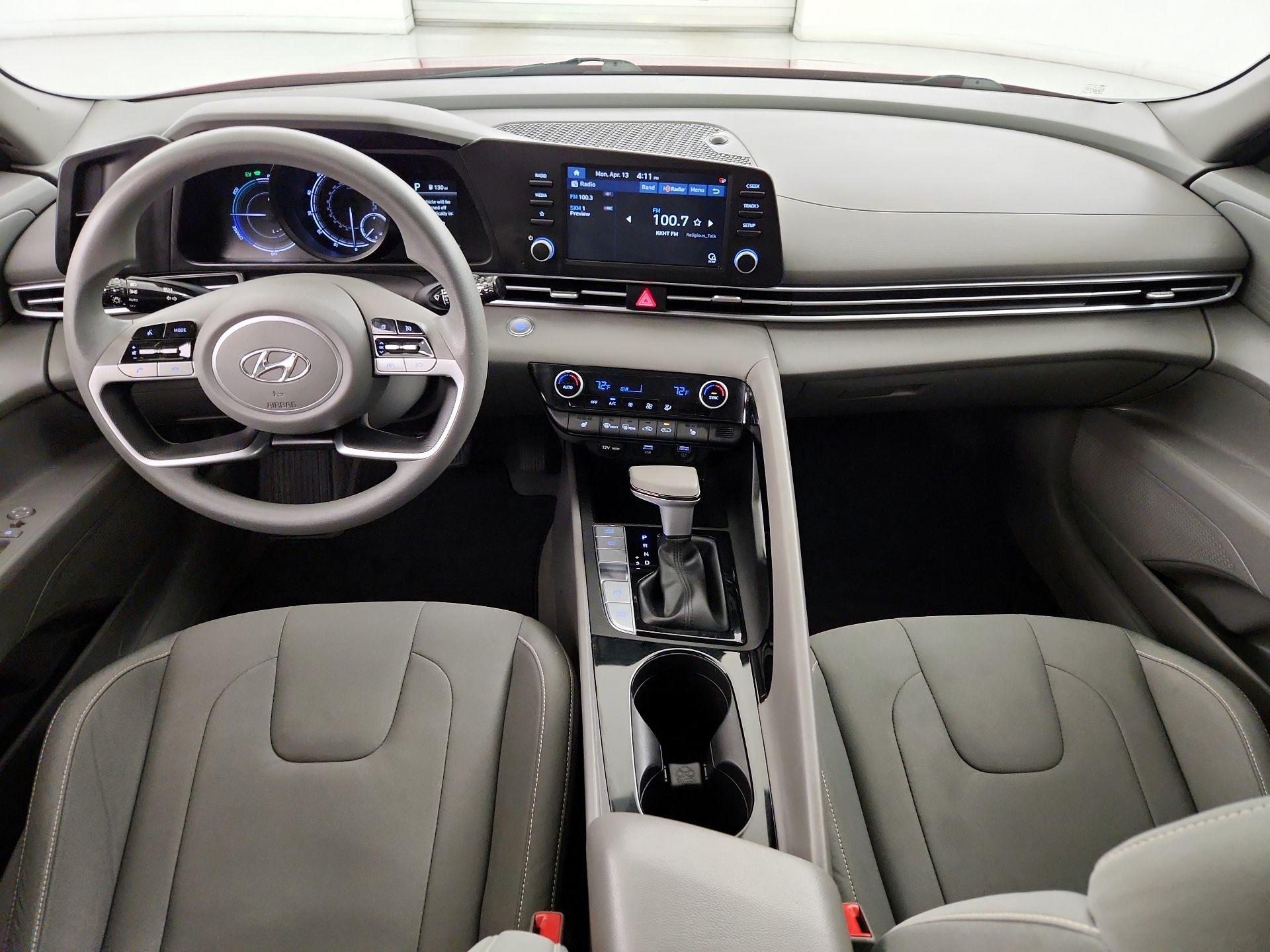 Thumbnail: 2023 Hyundai Elantra - 9