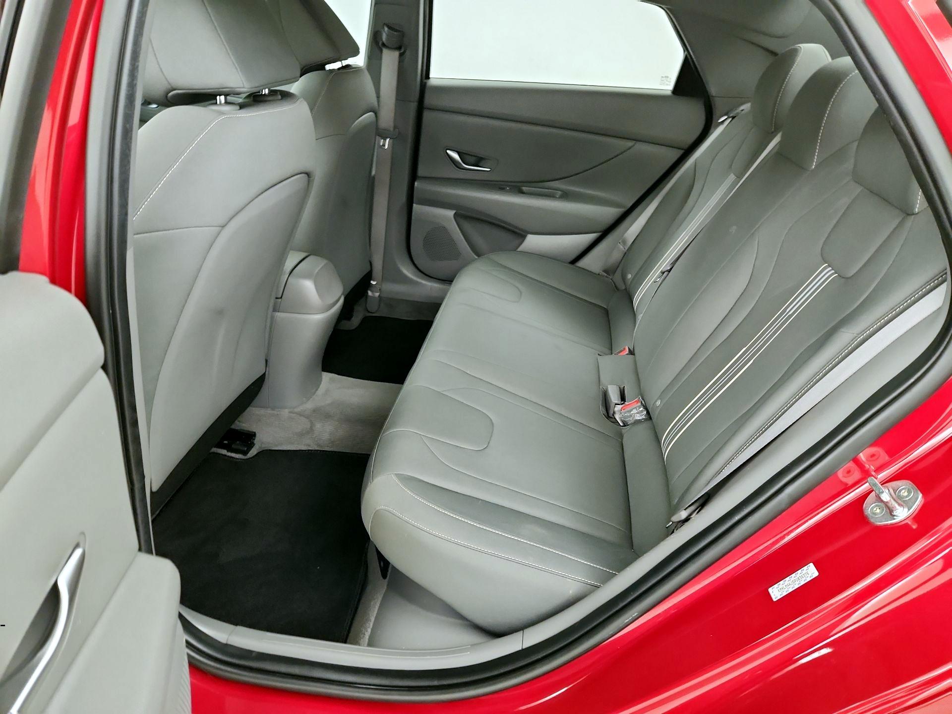 Thumbnail: 2023 Hyundai Elantra - 19