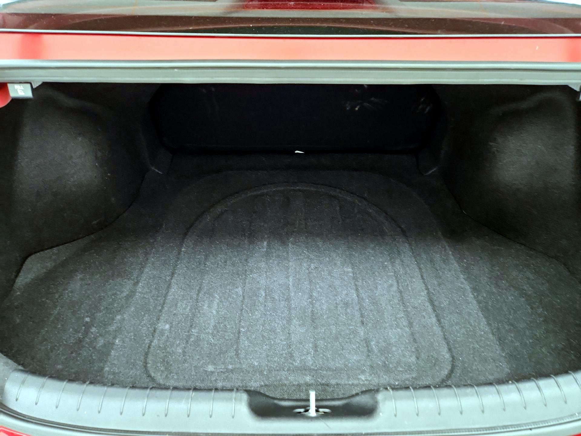 Thumbnail: 2023 Hyundai Elantra - 20