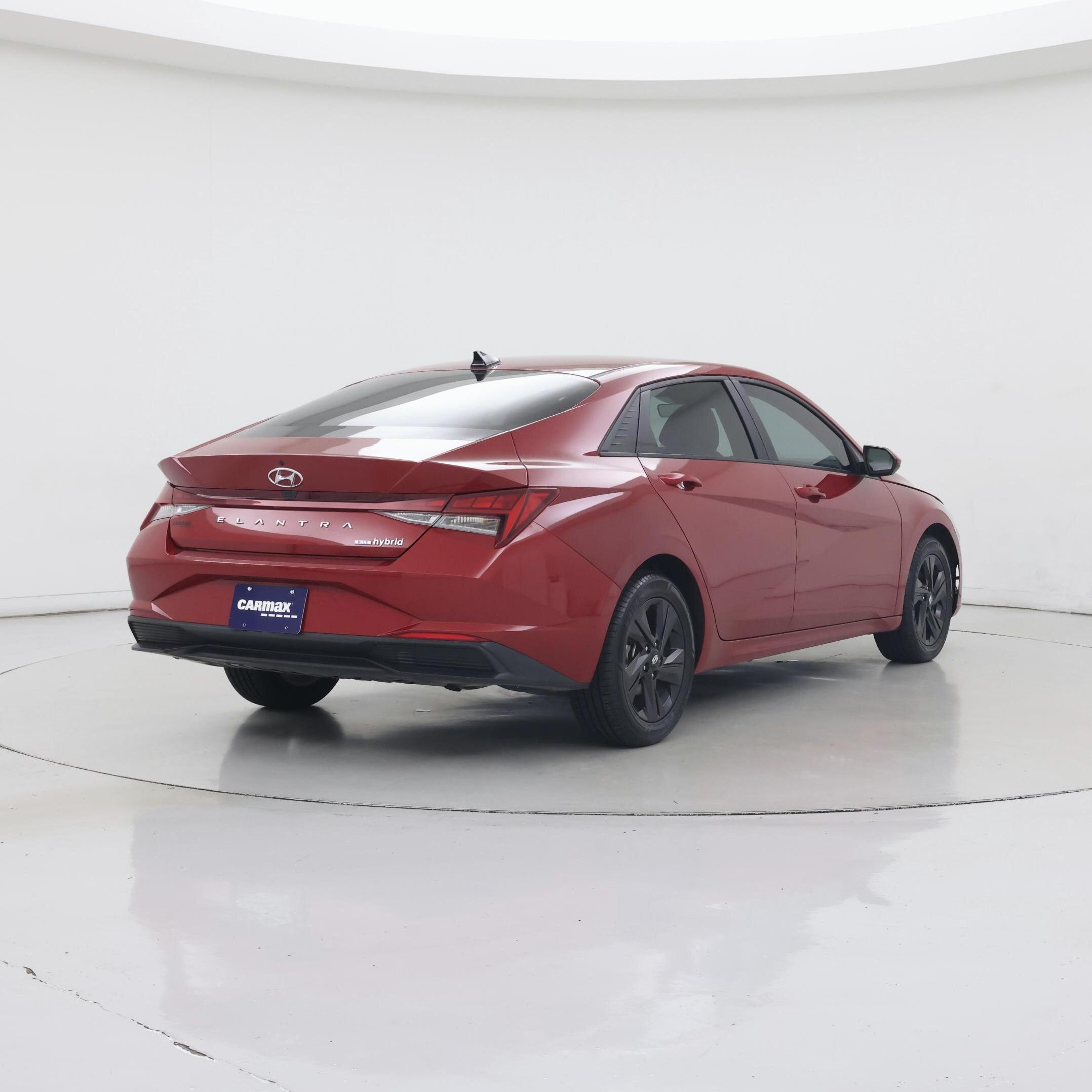 Thumbnail: 2023 Hyundai Elantra - 8