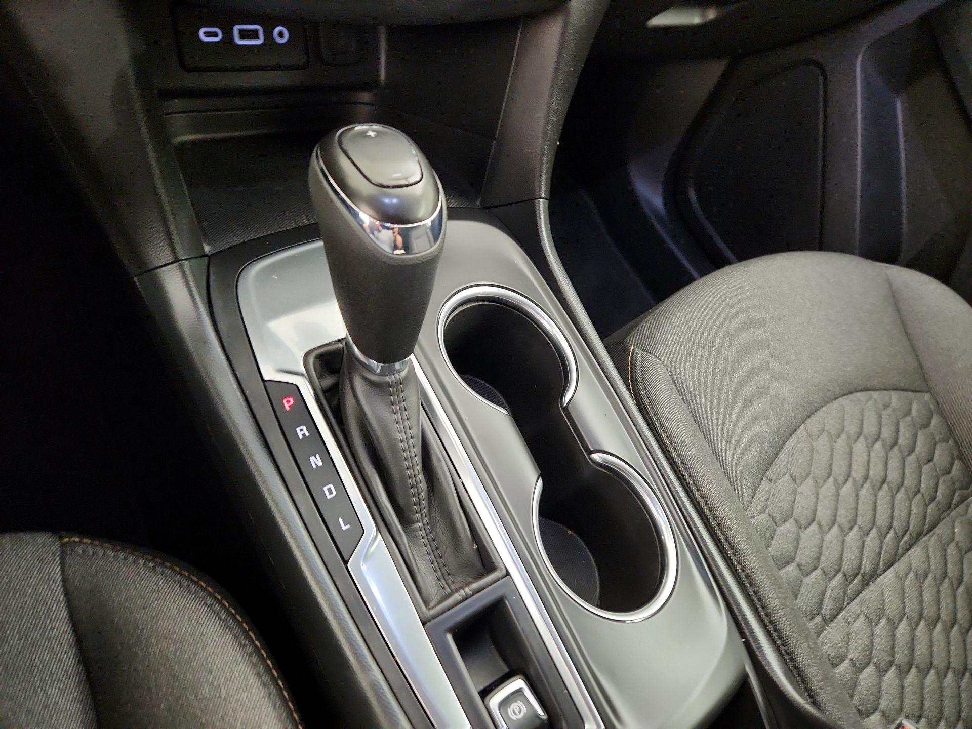 Thumbnail: 2020 Chevrolet Equinox - 17