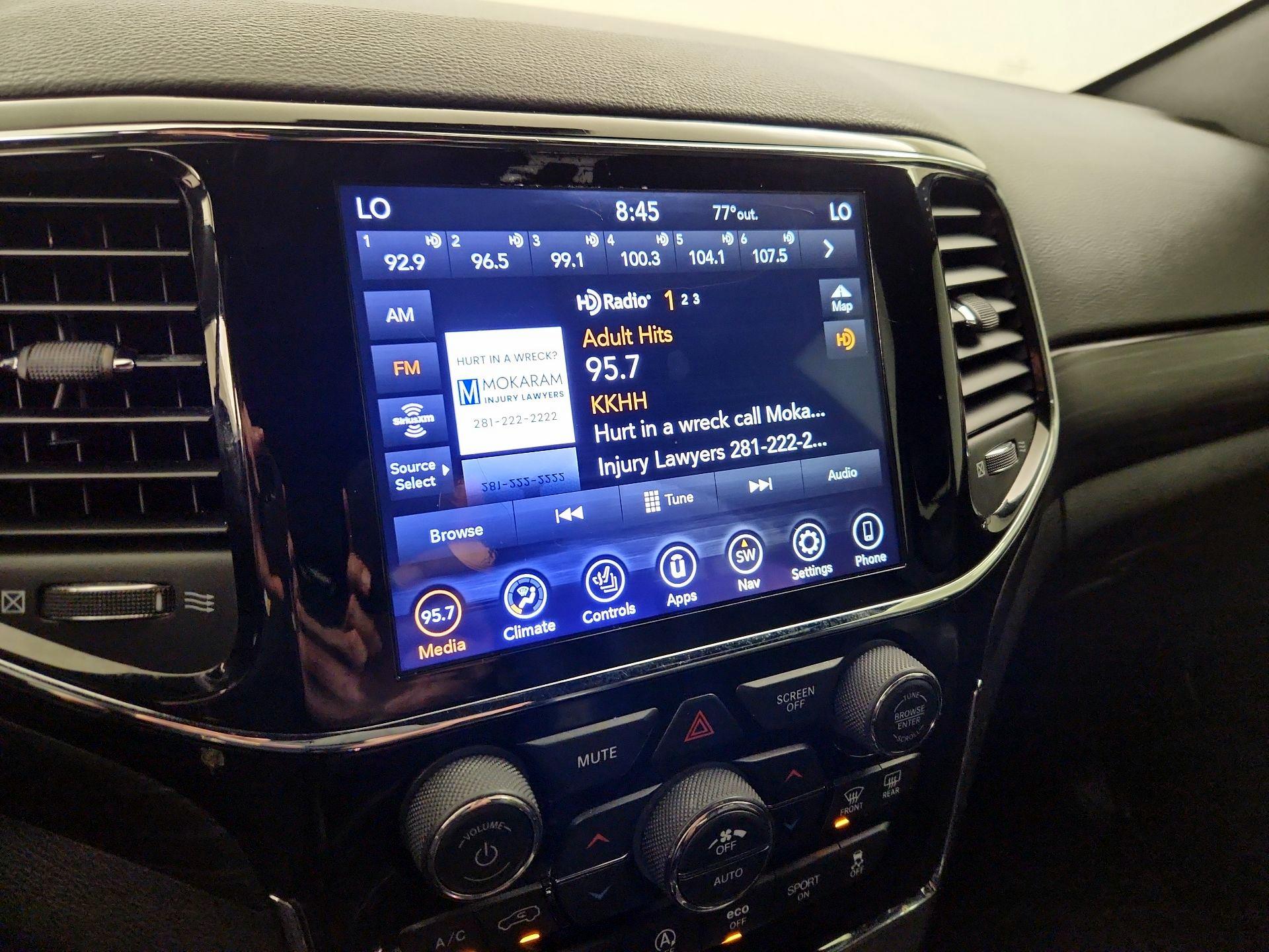 Thumbnail: 2020 Jeep Grand Cherokee - 16