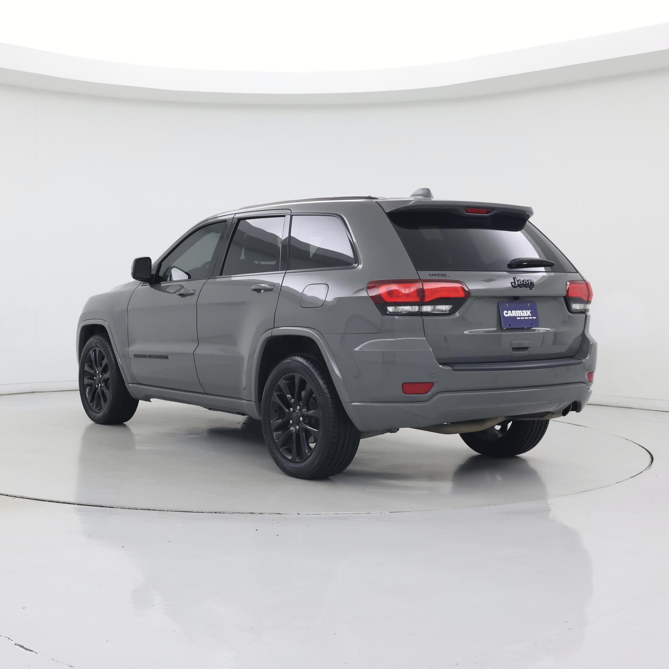 Thumbnail: 2020 Jeep Grand Cherokee - 2