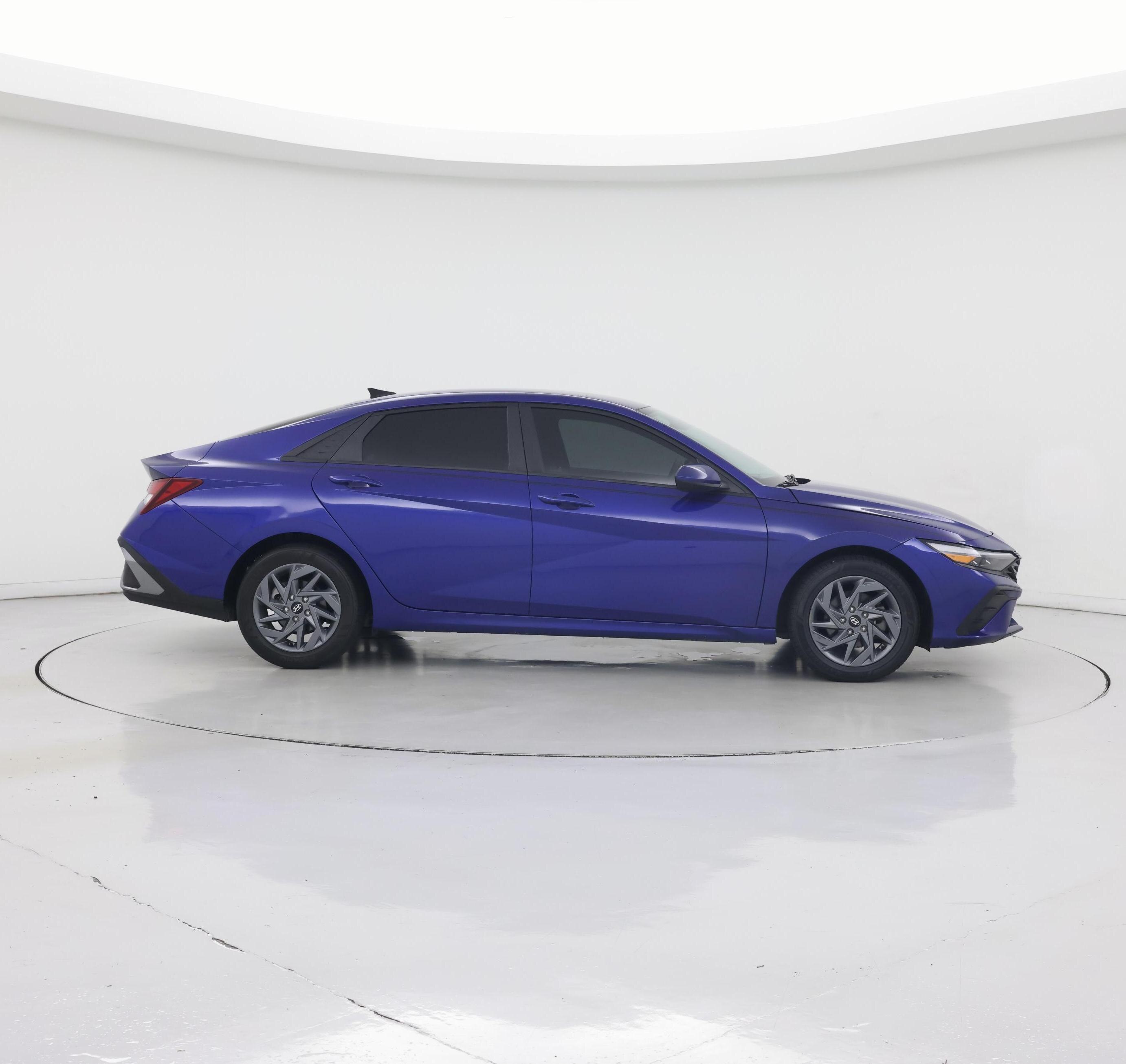 Thumbnail: 2024 Hyundai Elantra - 7