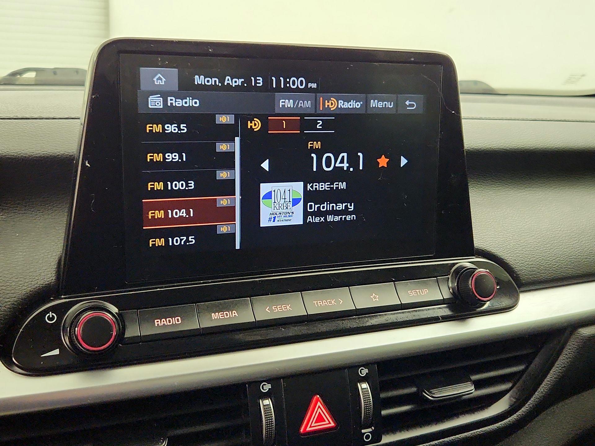 Thumbnail: 2022 Kia Forte - 15