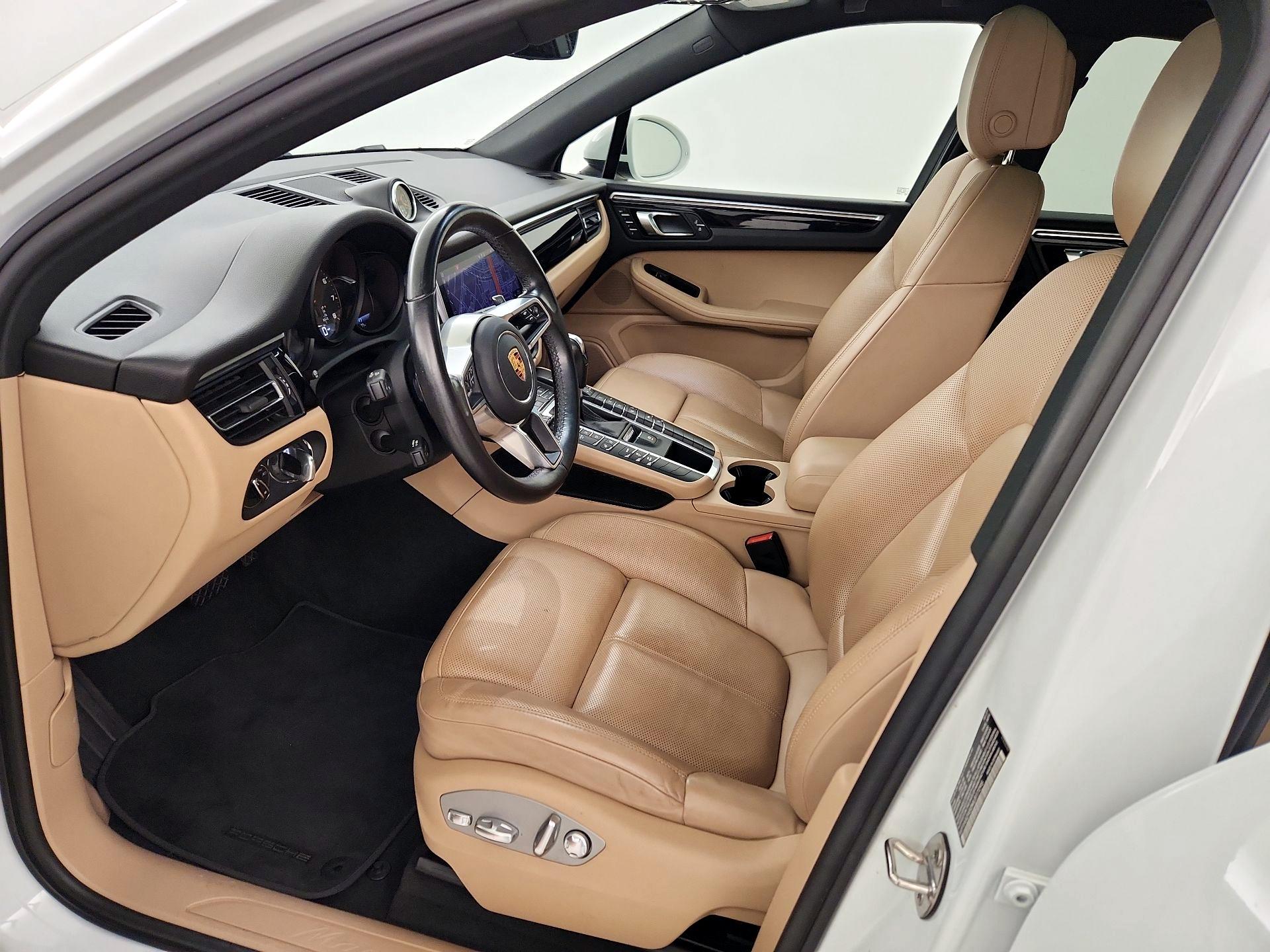 Thumbnail: 2021 Porsche Macan - 11
