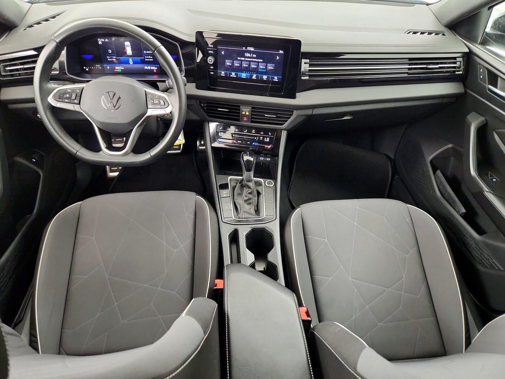 Thumbnail: 2025 Volkswagen Jetta - 9