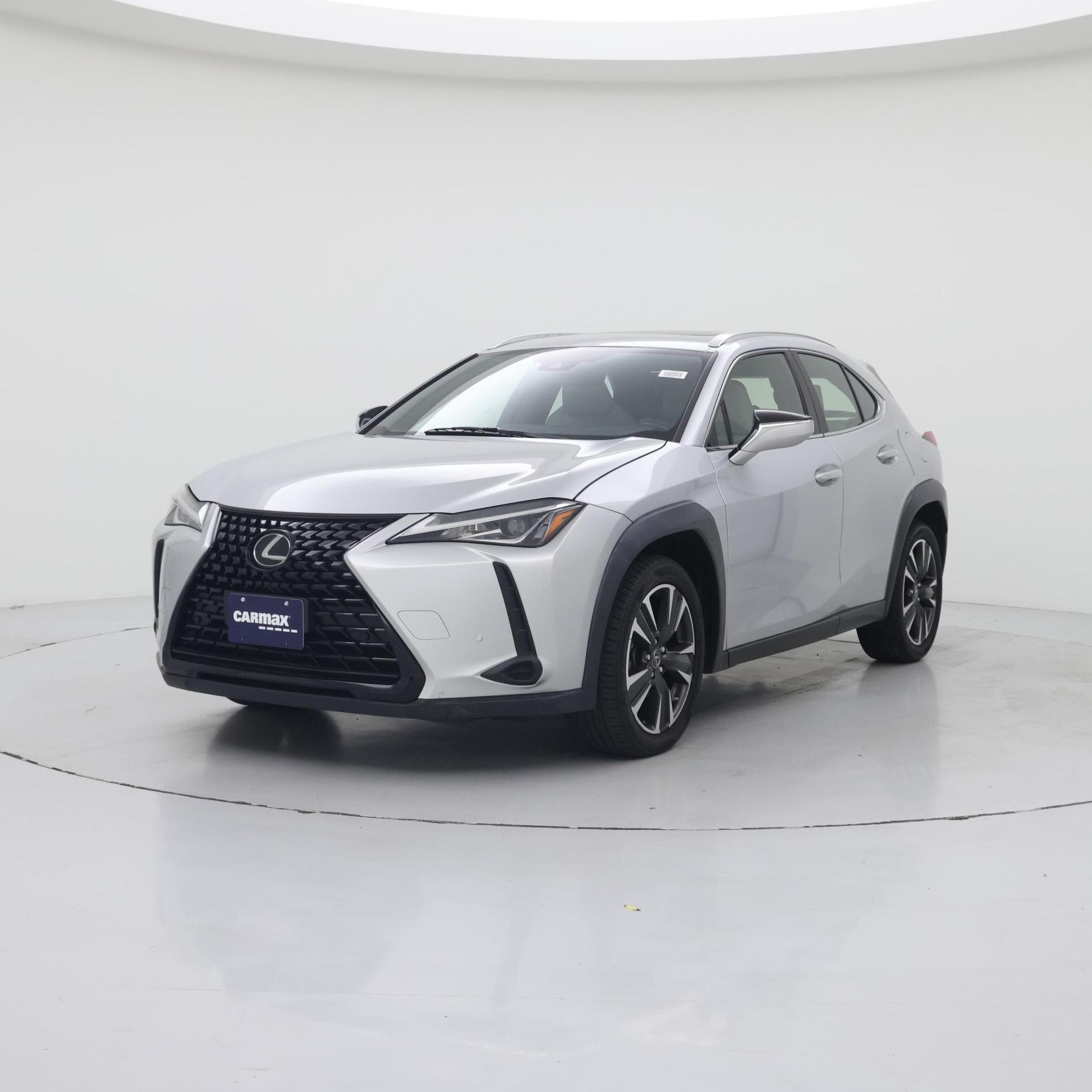 Thumbnail: 2020 Lexus UX - 4