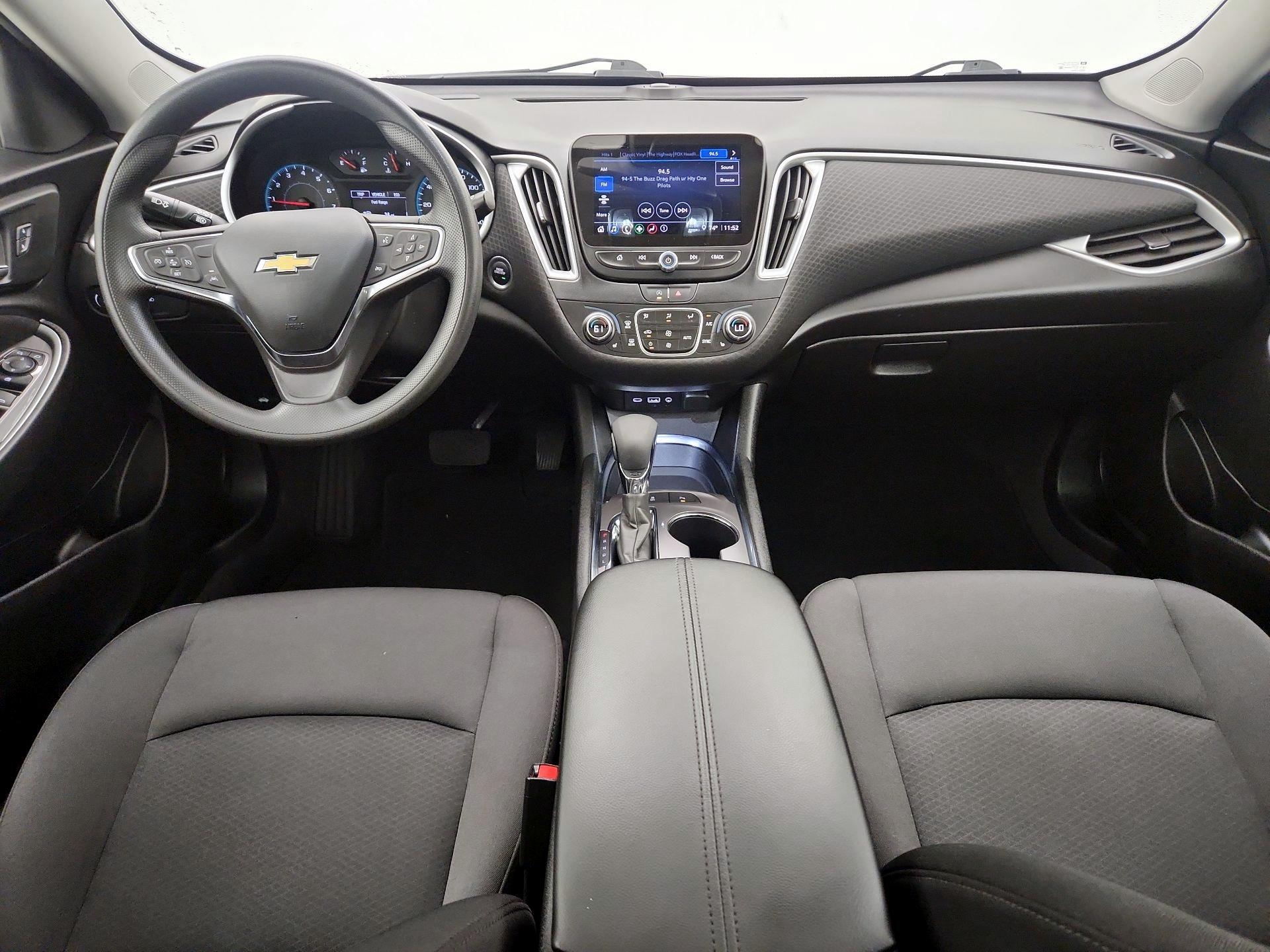 Thumbnail: 2024 Chevrolet Malibu - 9