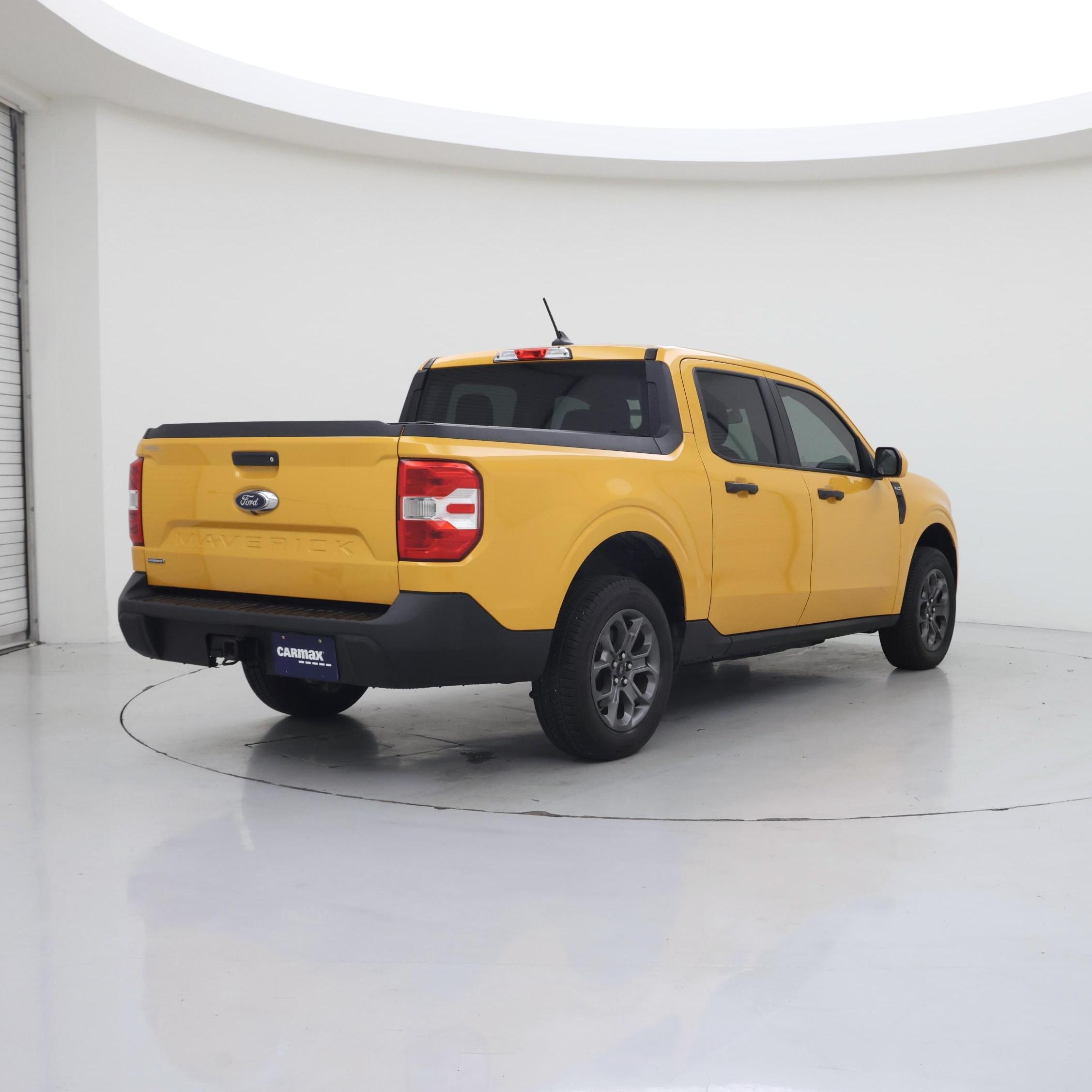 Thumbnail: 2023 Ford Maverick - 8