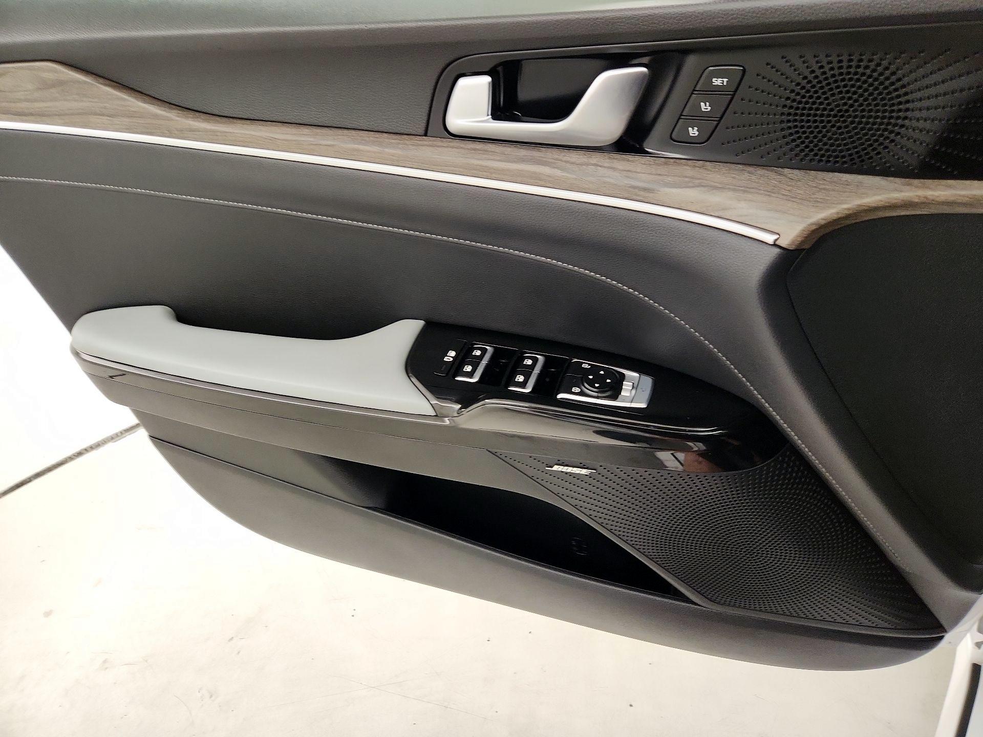 Thumbnail: 2022 Kia K5 - 12