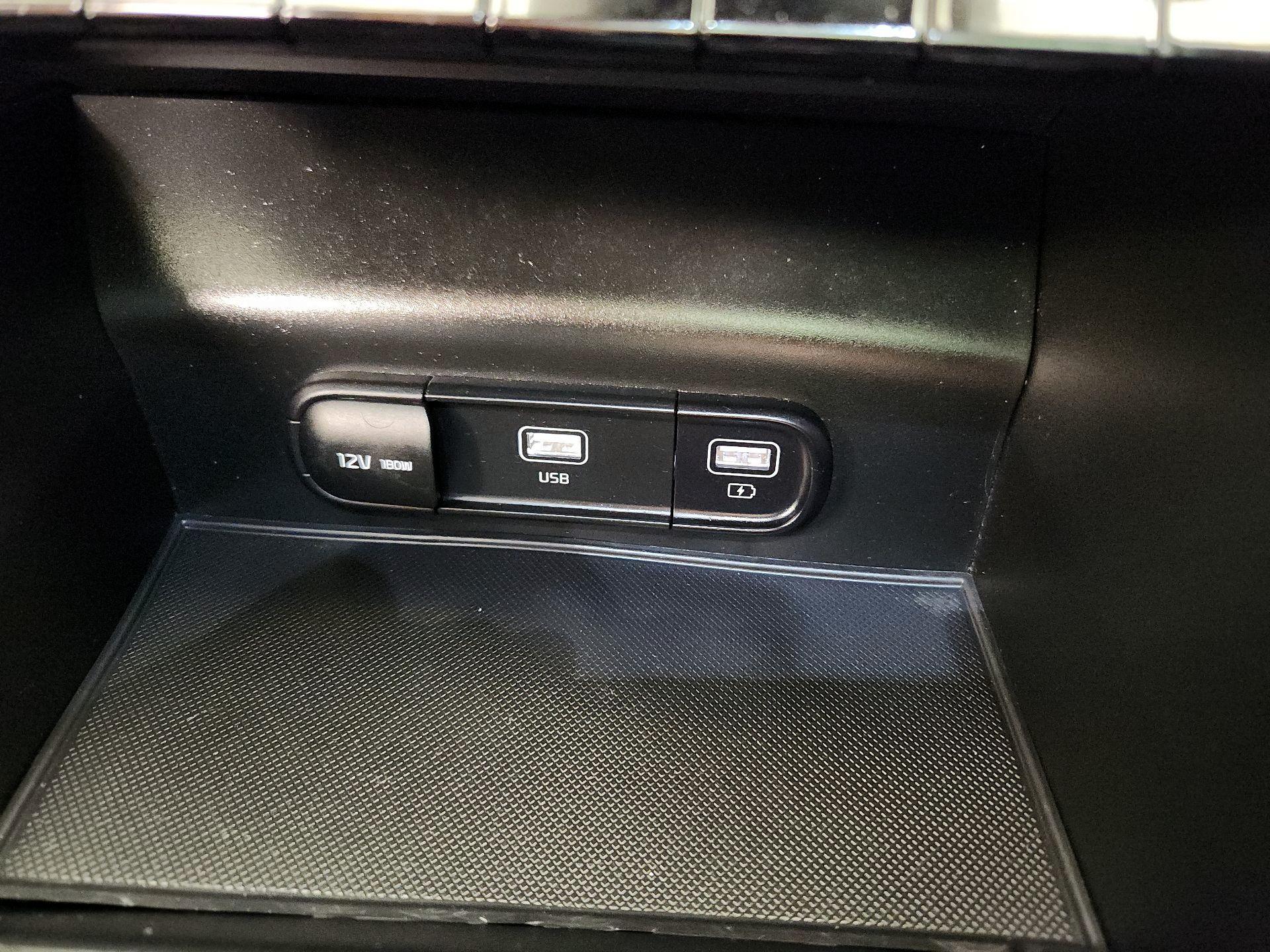 Thumbnail: 2022 Kia K5 - 19