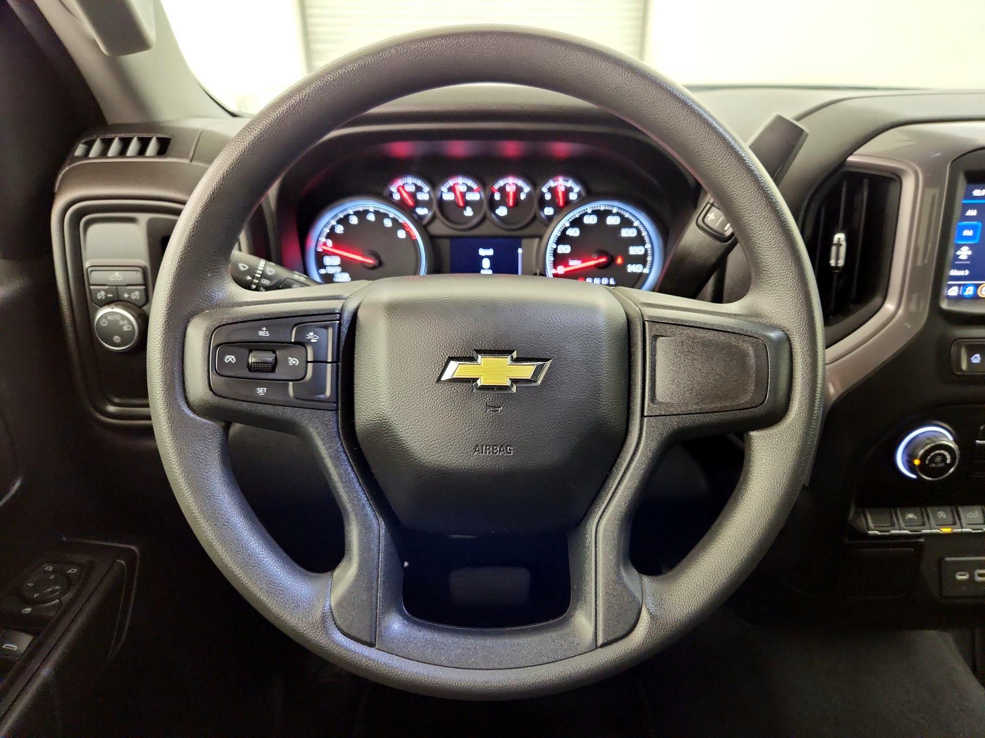 Thumbnail: 2022 Chevrolet Silverado 1500 - 10