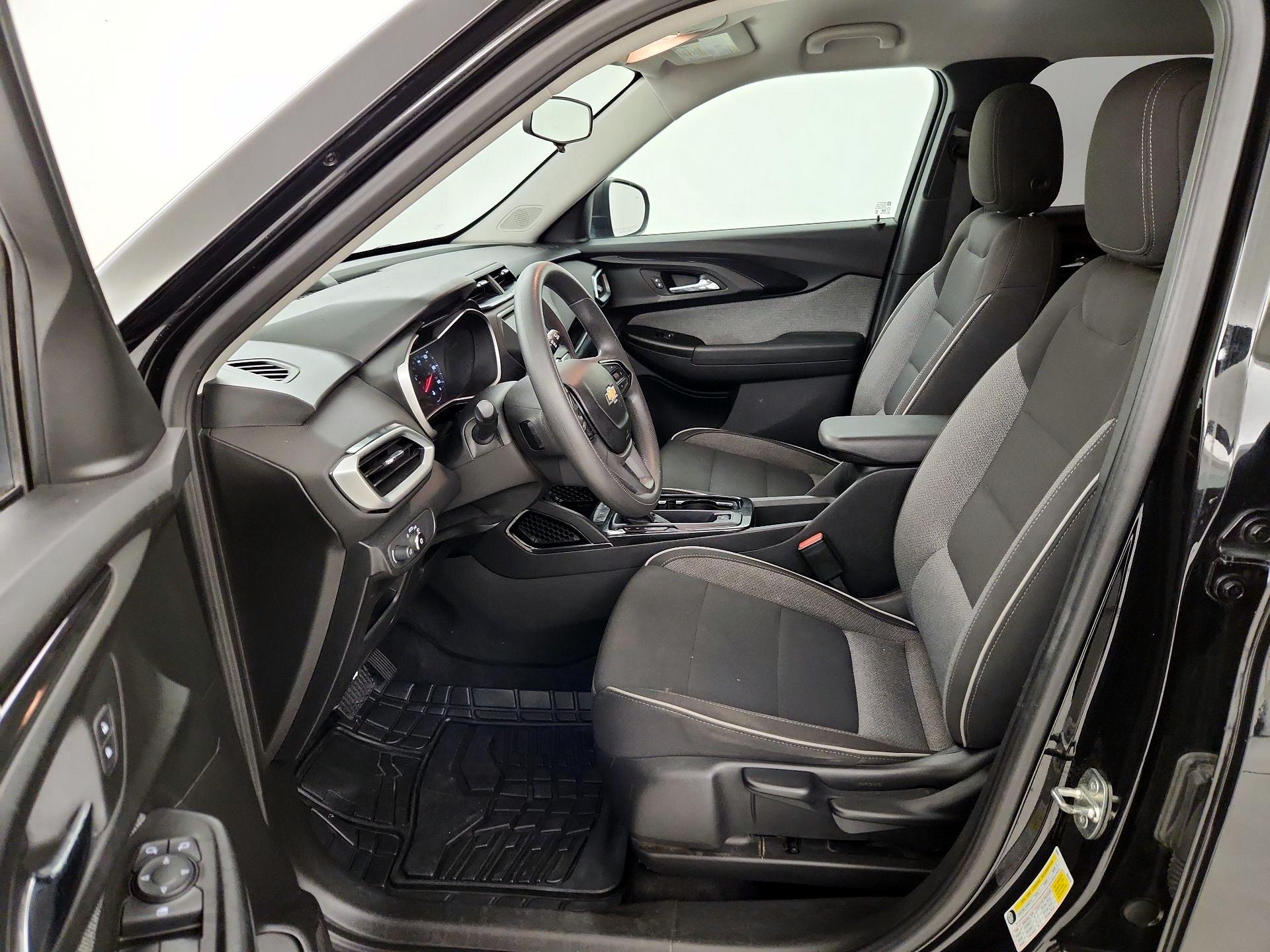 Thumbnail: 2021 Chevrolet TrailBlazer - 11