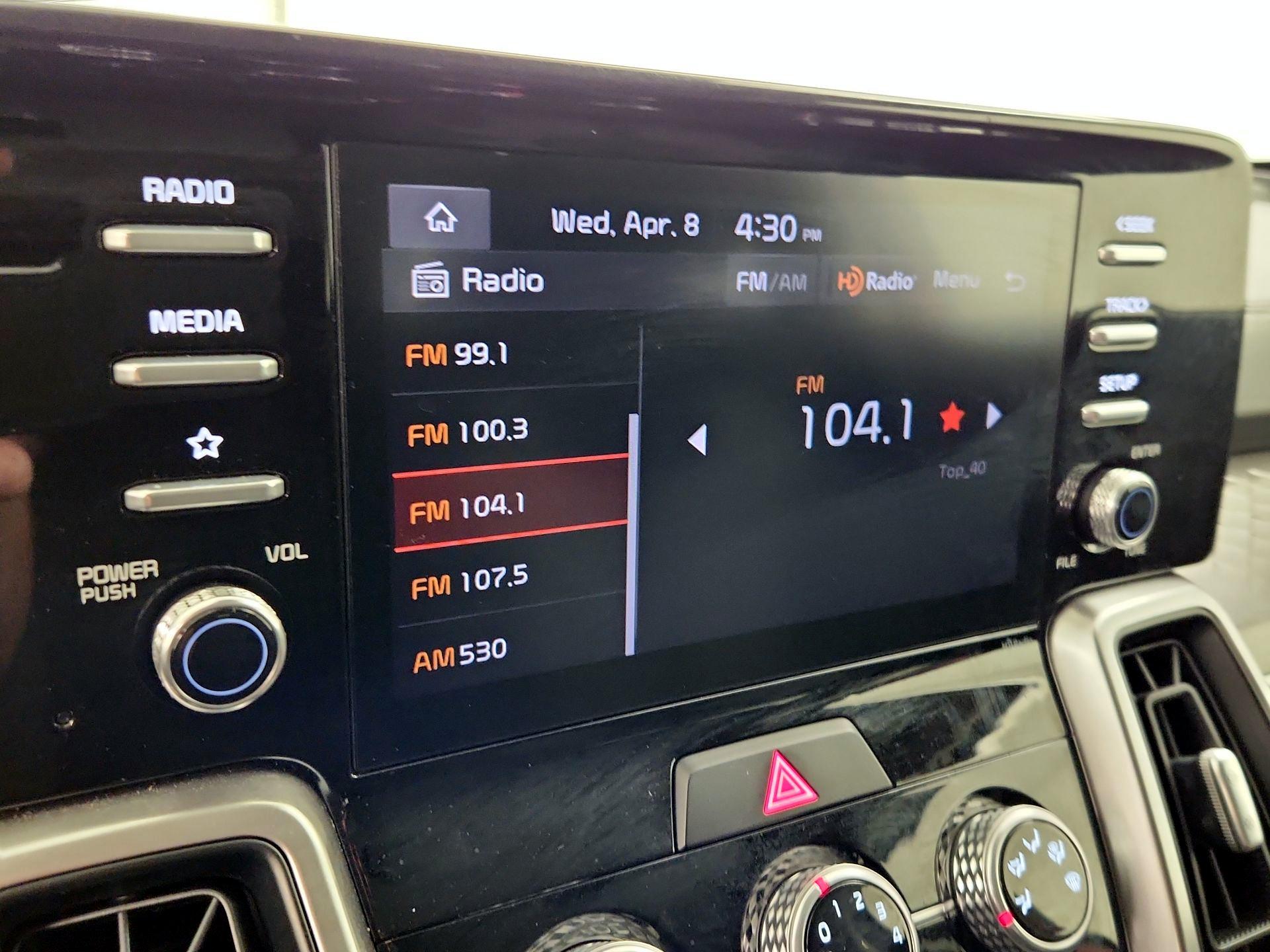 Thumbnail: 2023 Kia Sorento - 15