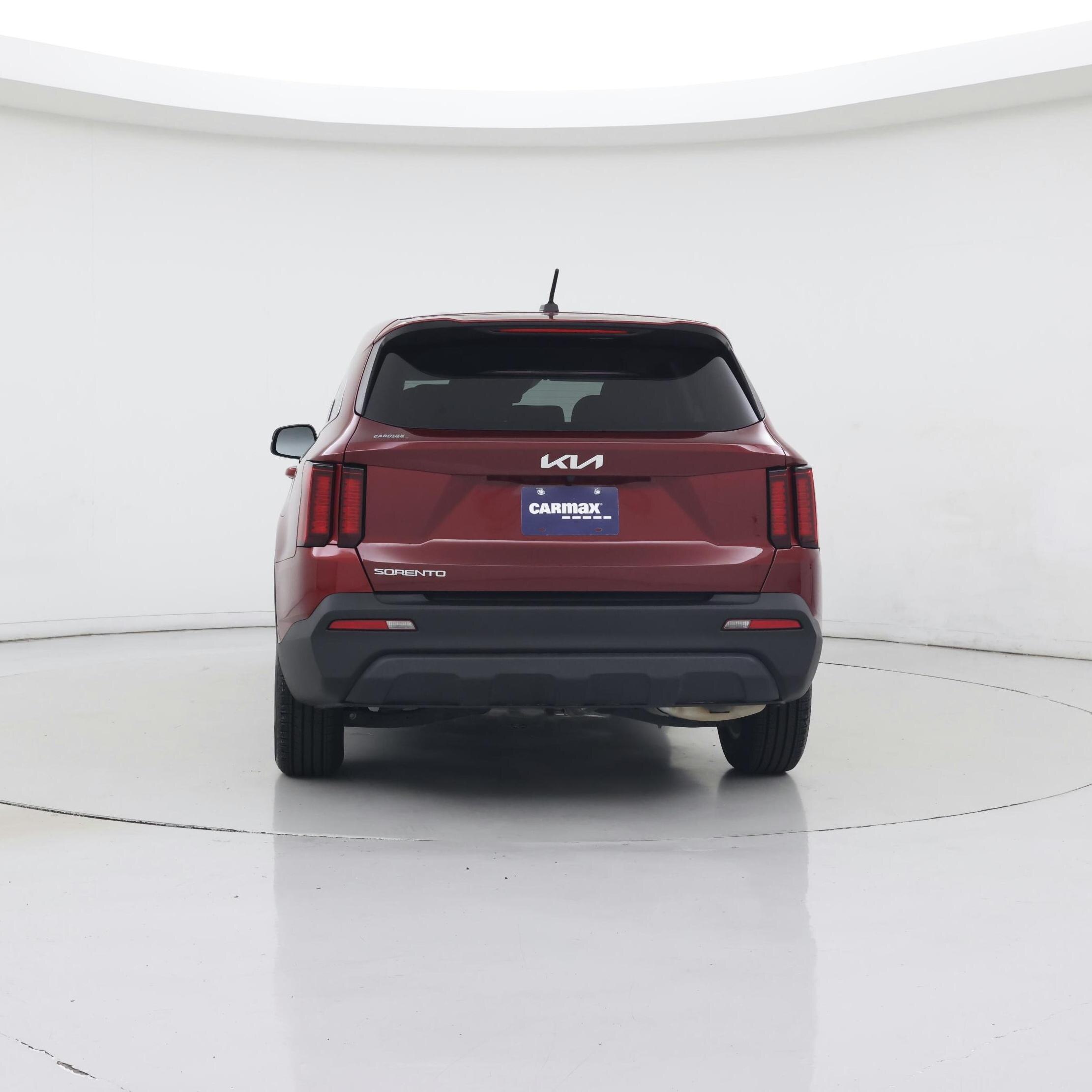 Thumbnail: 2023 Kia Sorento - 6