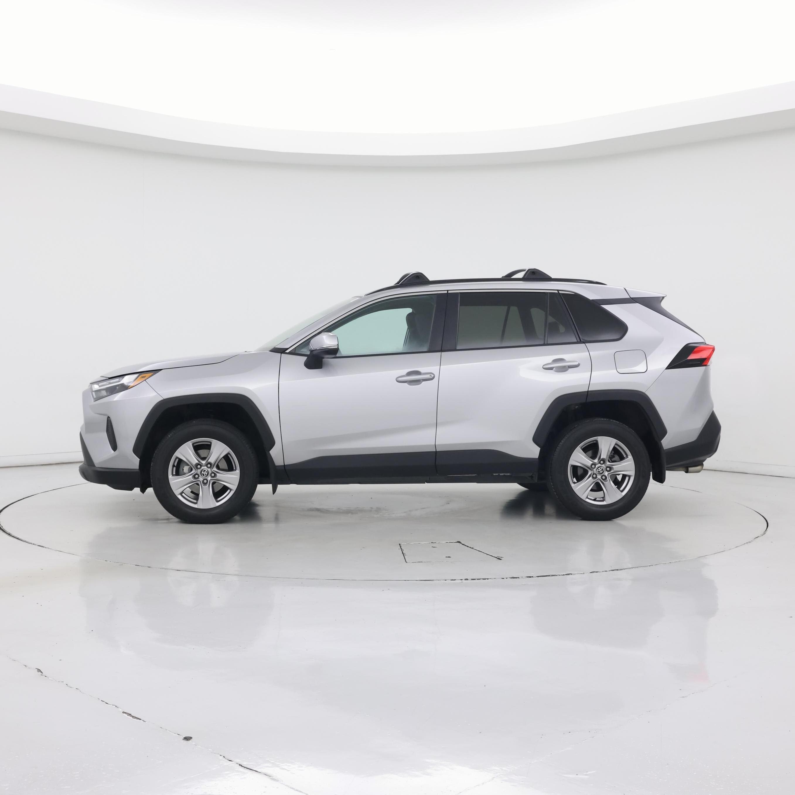 Thumbnail: 2023 Toyota RAV4 - 3