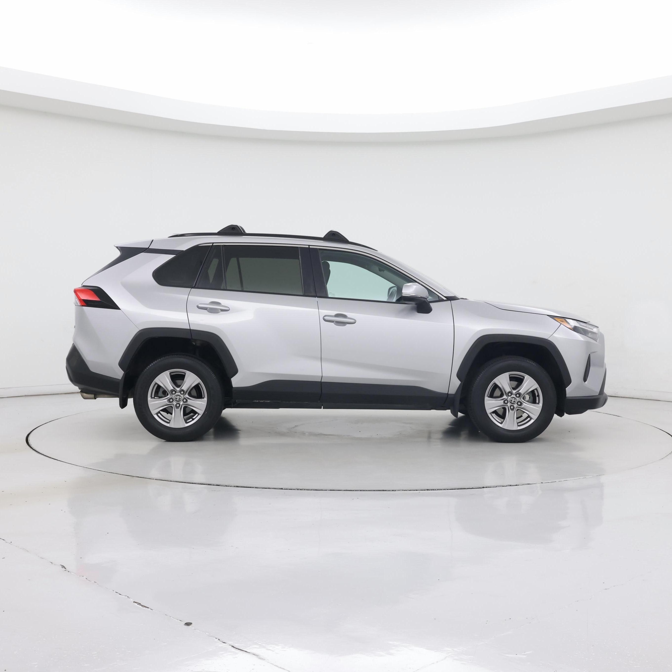 Thumbnail: 2023 Toyota RAV4 - 7