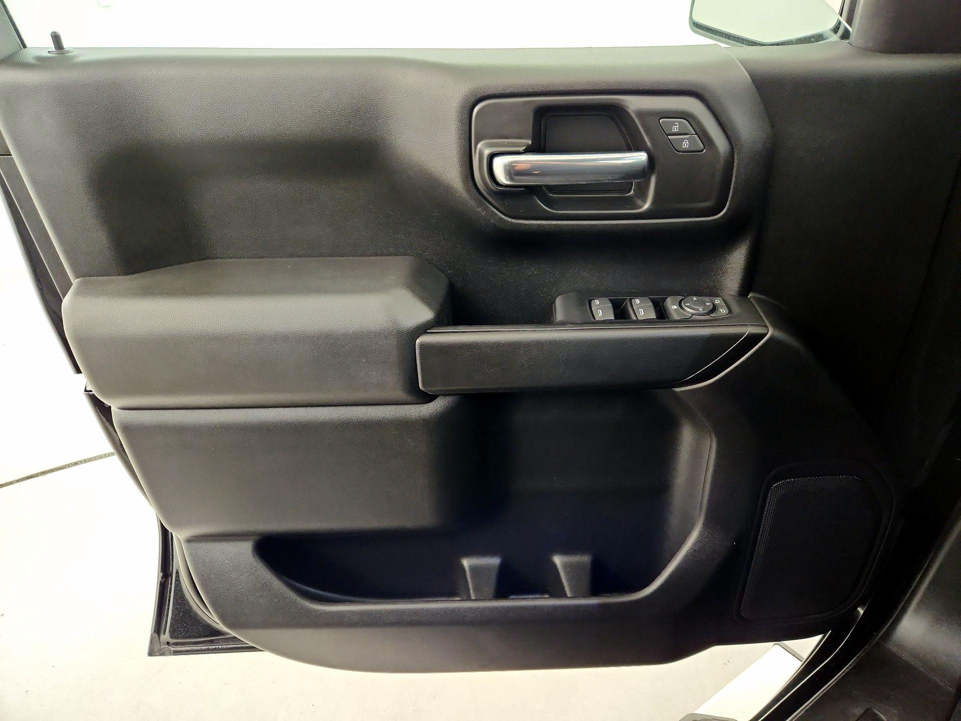 Thumbnail: 2022 Chevrolet Silverado 1500 - 12