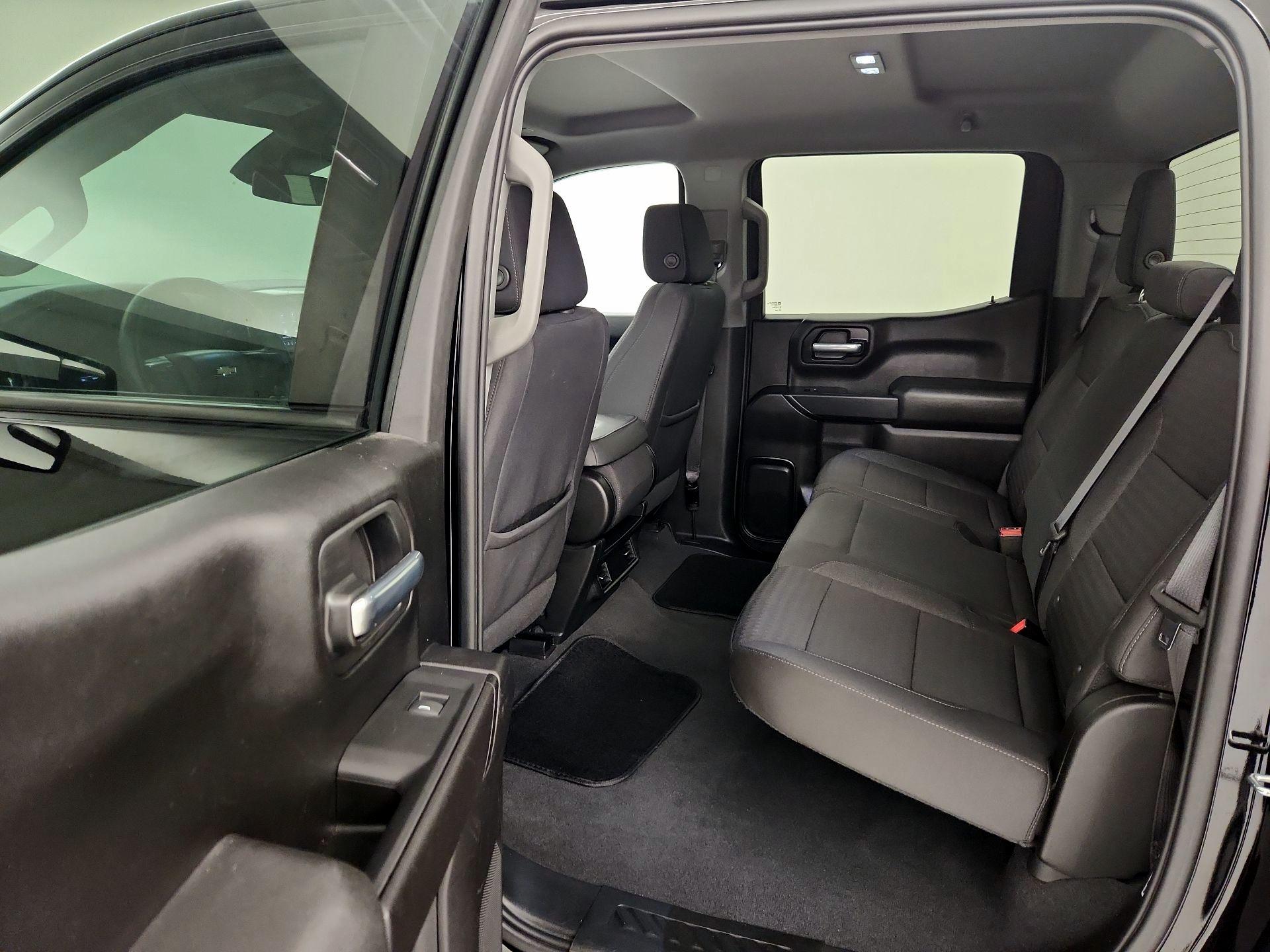 Thumbnail: 2022 Chevrolet Silverado 1500 - 19