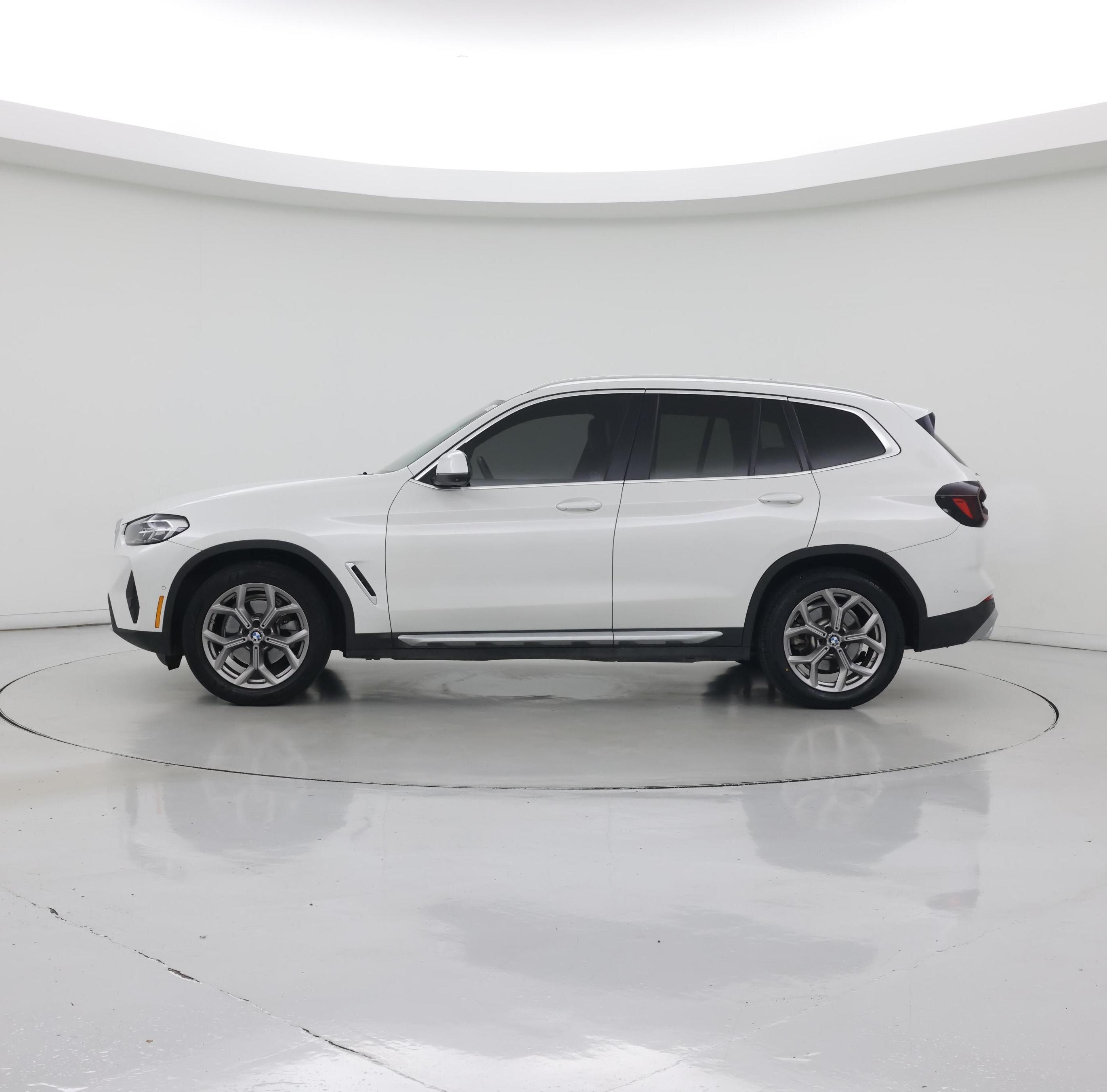 Thumbnail: 2022 BMW X3 - 3