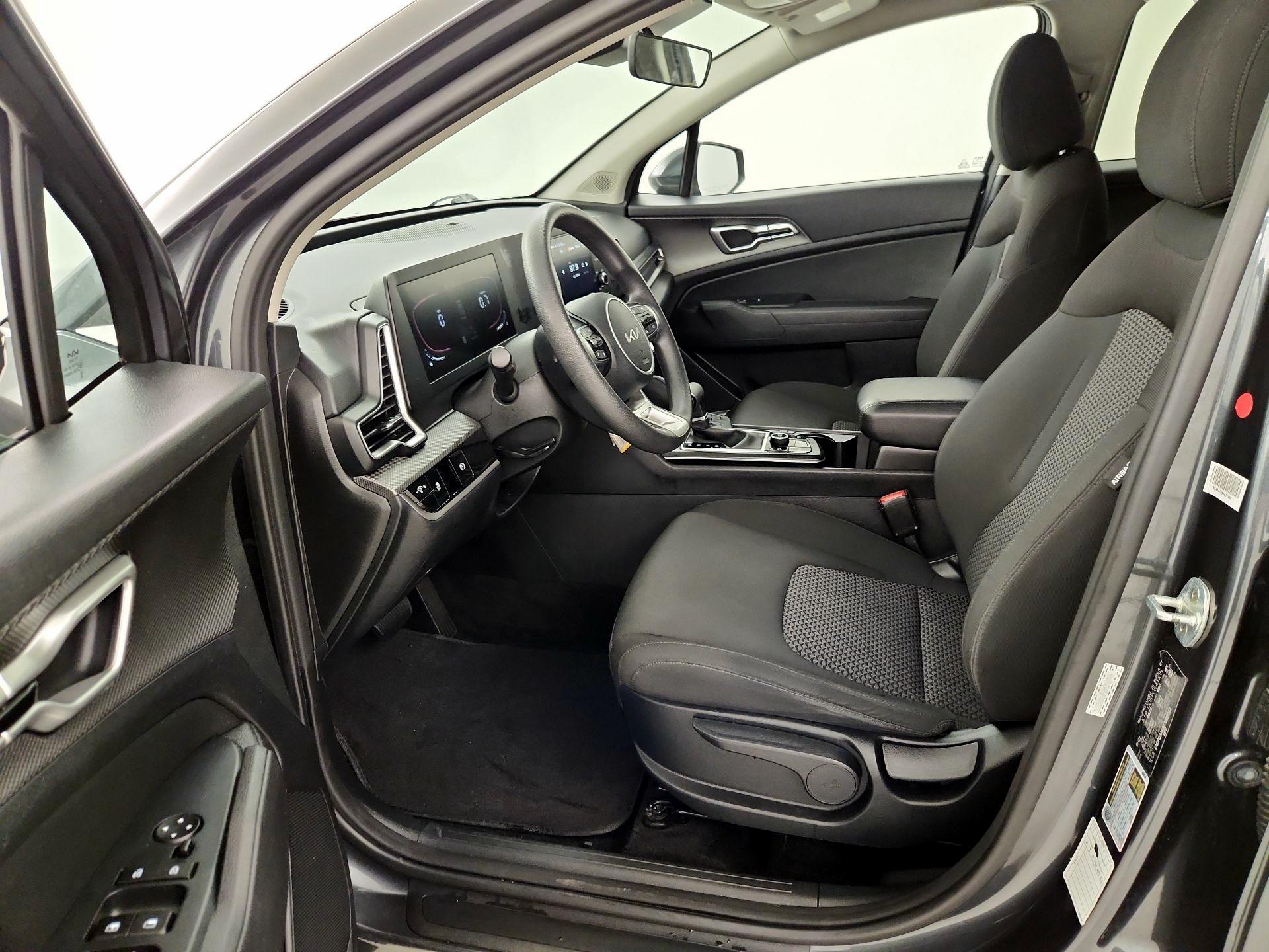 Thumbnail: 2023 Kia Sportage - 11