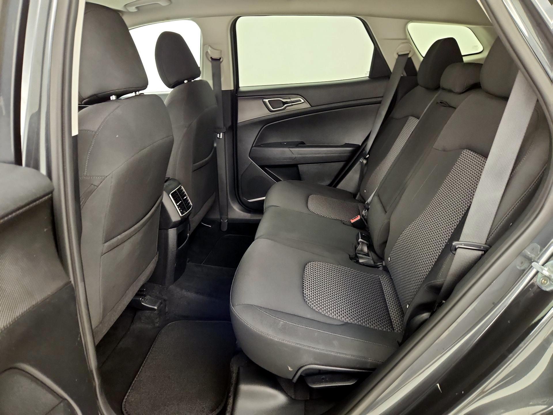 Thumbnail: 2023 Kia Sportage - 19