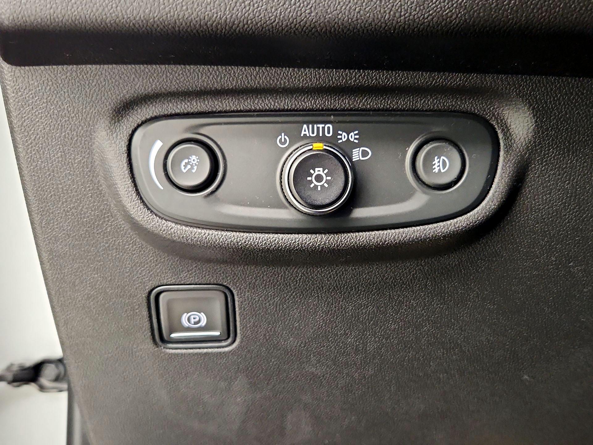 Thumbnail: 2021 GMC Terrain - 13