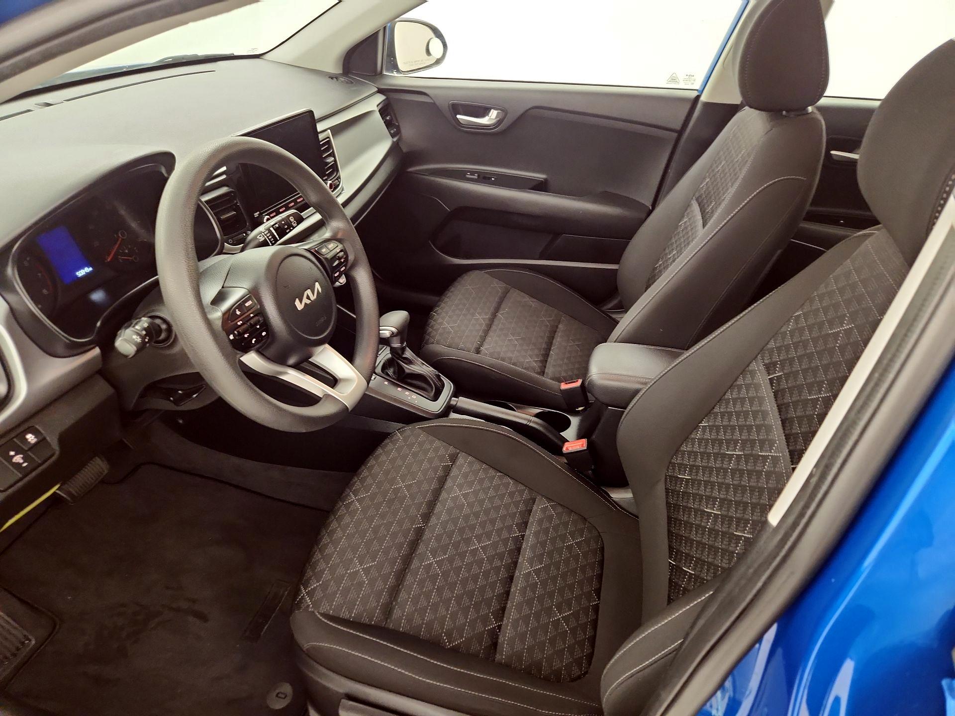 Thumbnail: 2022 Kia Rio5 - 11