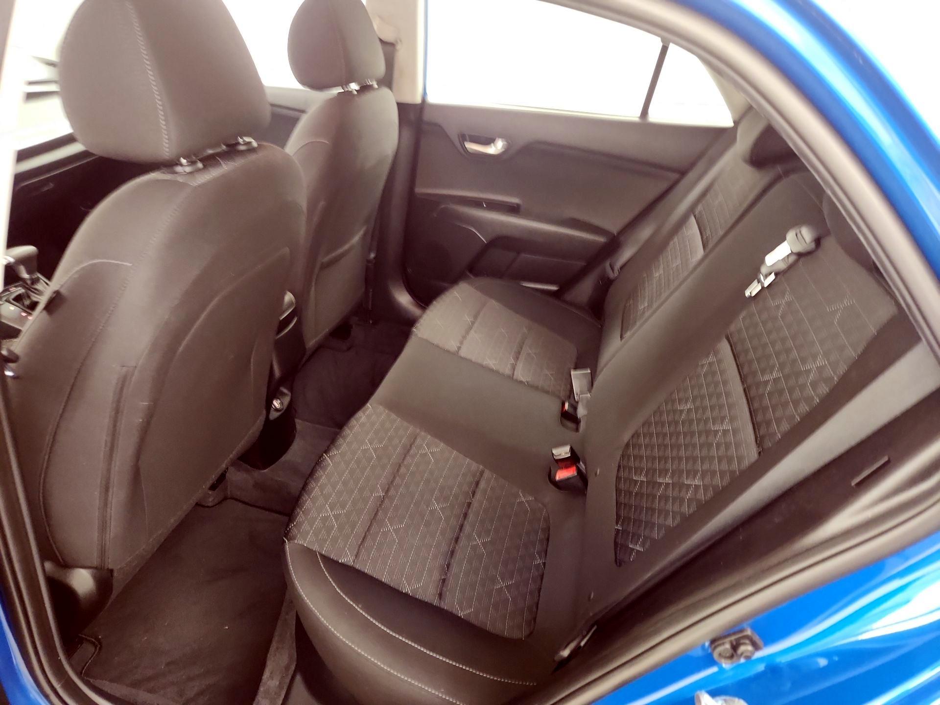 Thumbnail: 2022 Kia Rio5 - 19