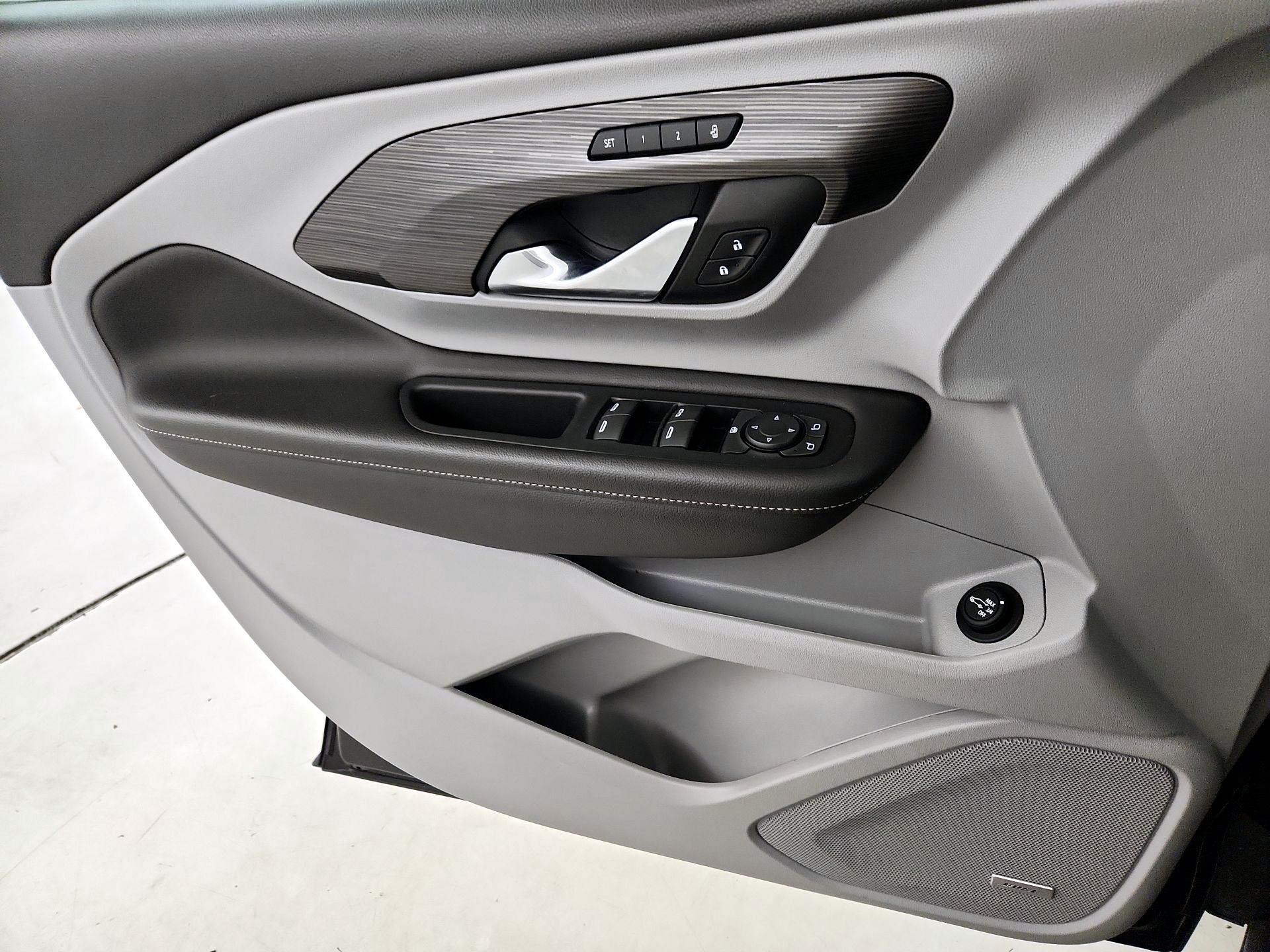 Thumbnail: 2023 GMC Terrain - 12