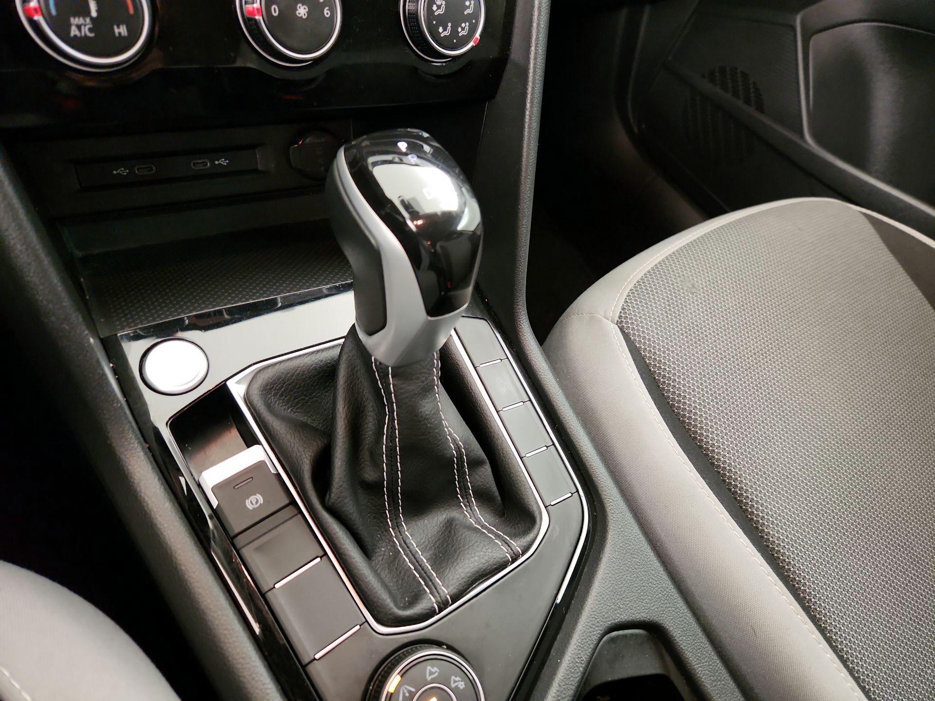 Thumbnail: 2024 Volkswagen Taos - 17