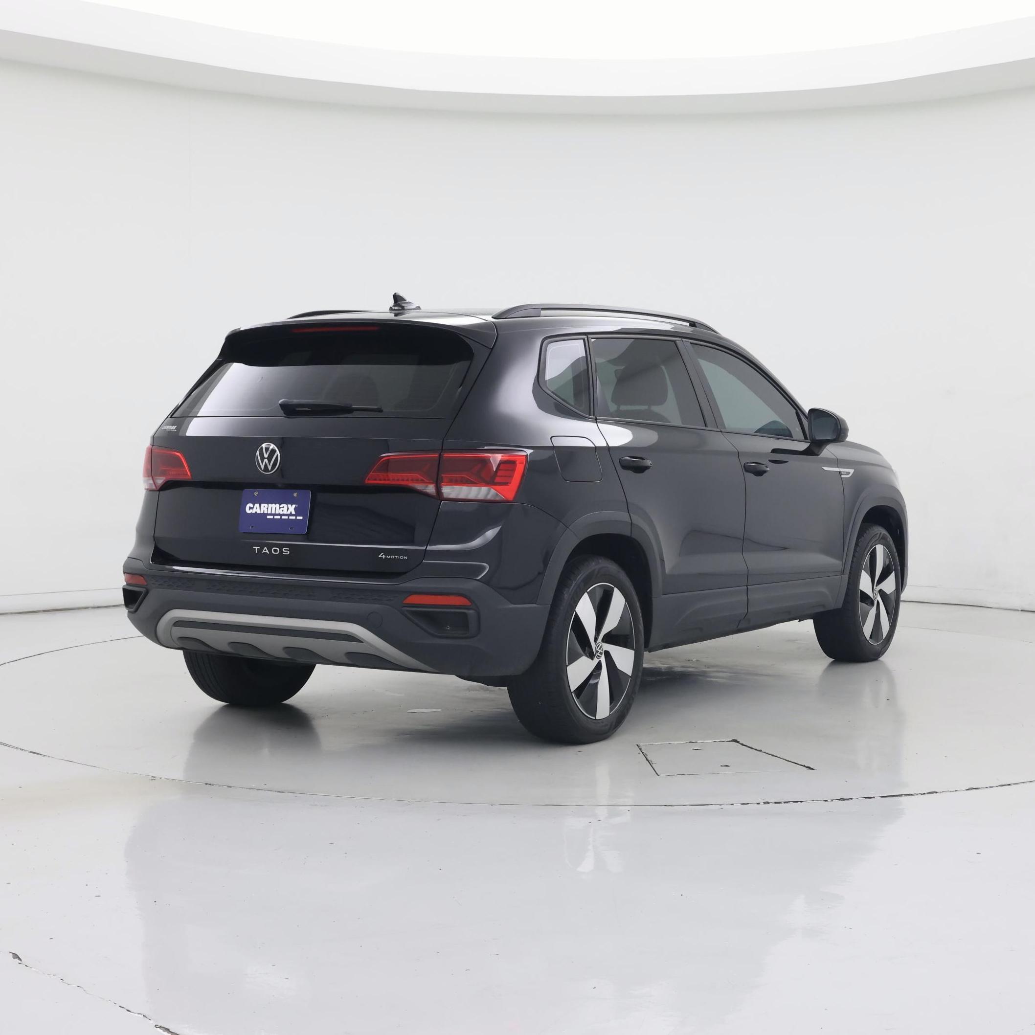 Thumbnail: 2024 Volkswagen Taos - 8