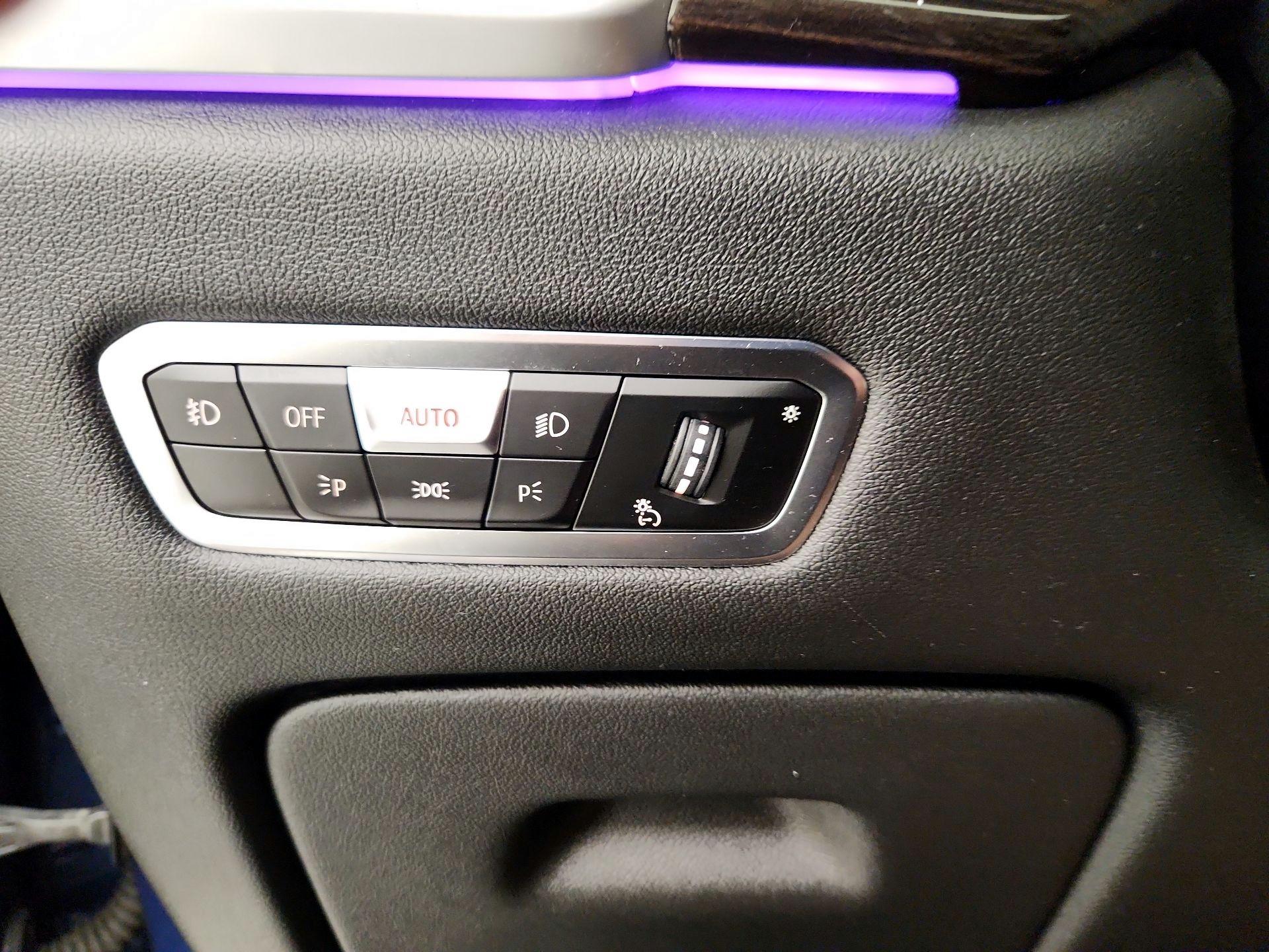 Thumbnail: 2020 BMW X5 - 13