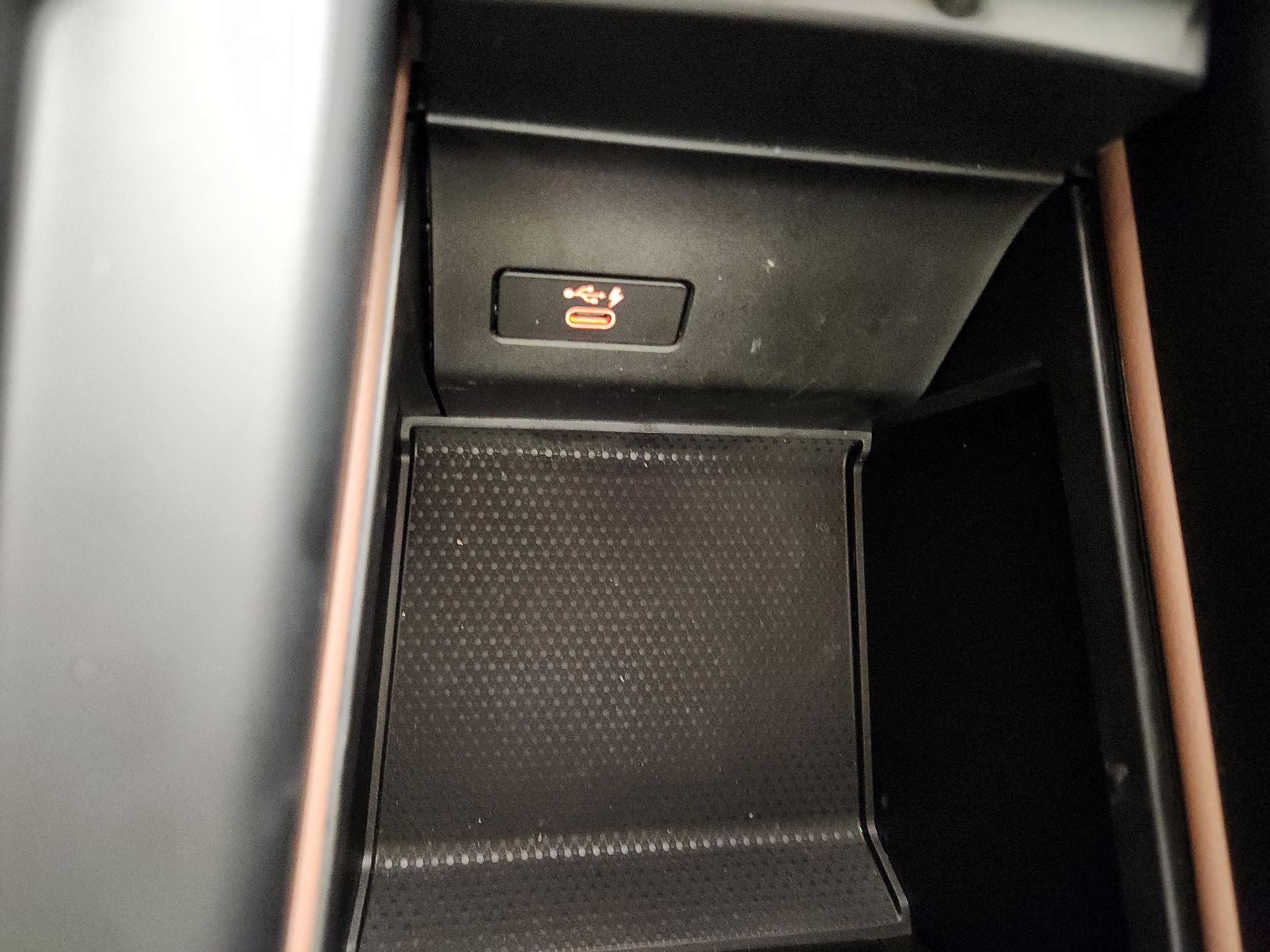 Thumbnail: 2020 BMW X5 - 19