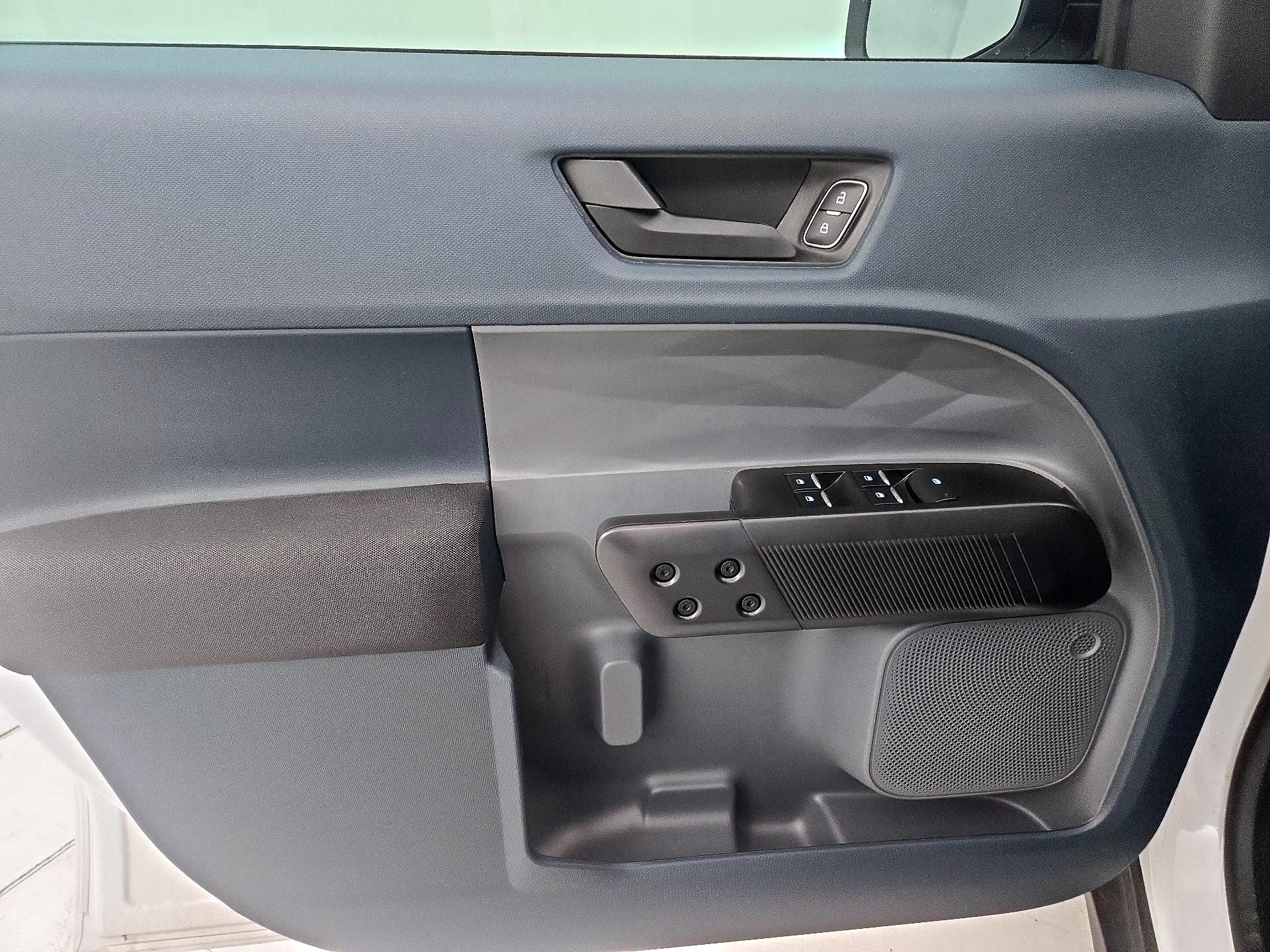 Thumbnail: 2025 Ford Maverick - 12