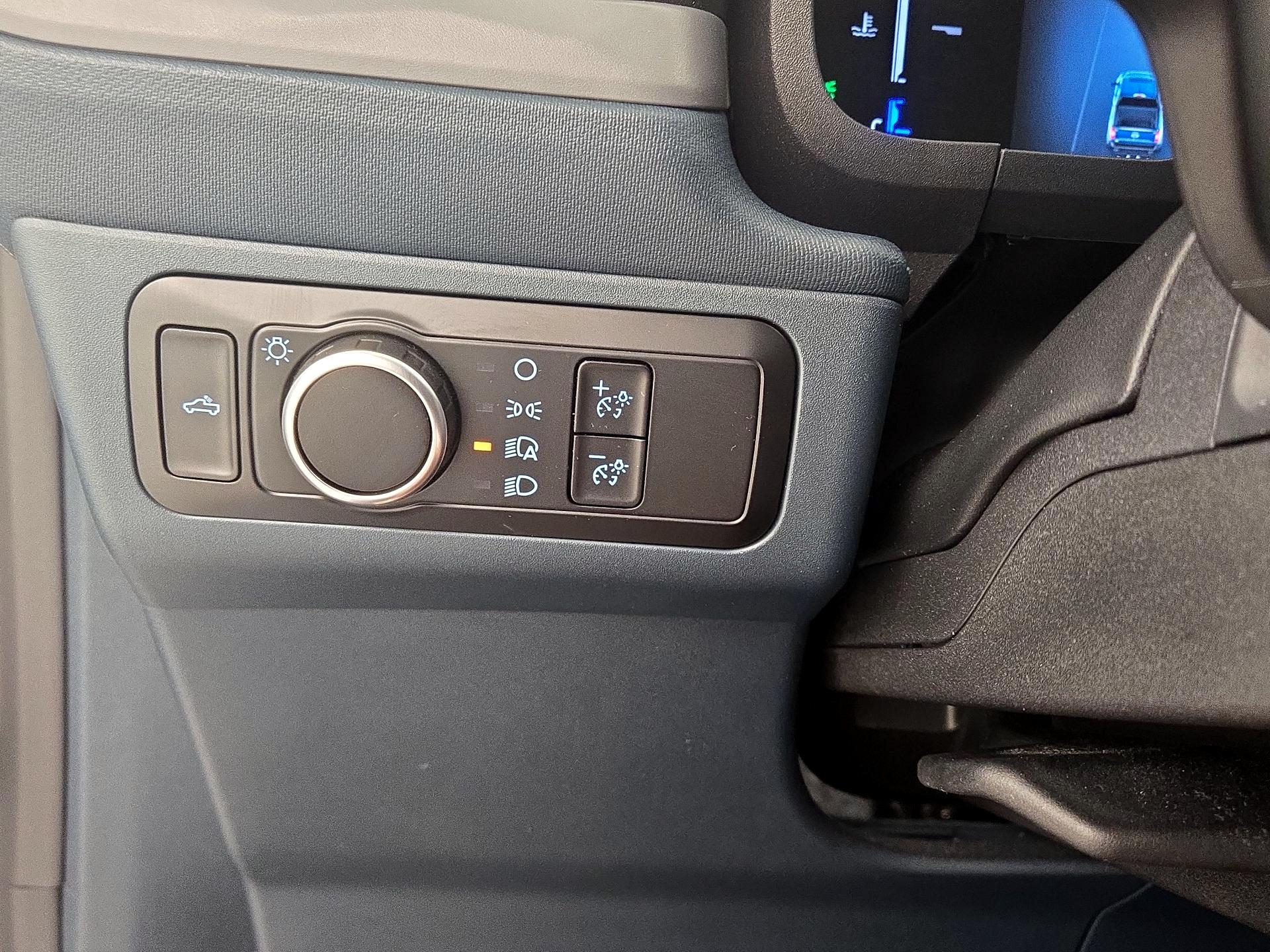 Thumbnail: 2025 Ford Maverick - 13