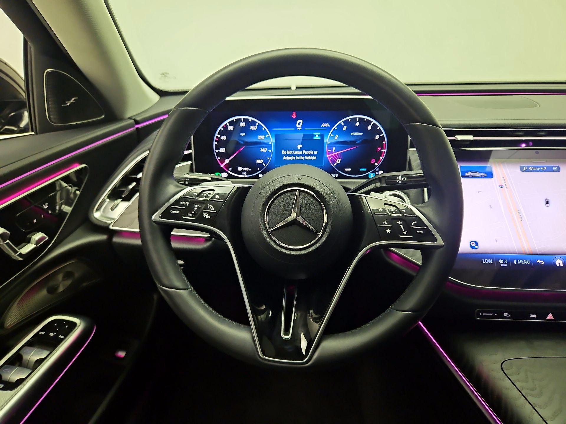 Thumbnail: 2024 Mercedes-Benz E-Class - 10