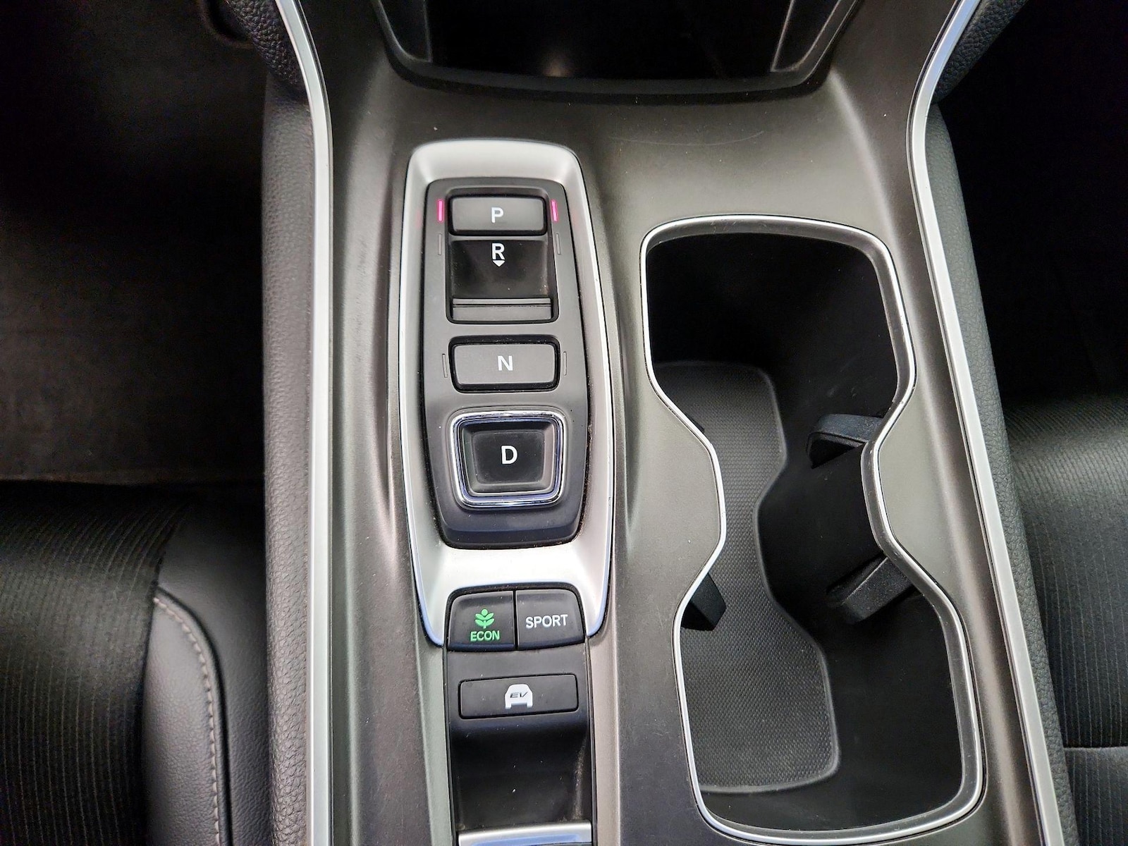 2022 Honda Accord Hybrid Sport - Photo 18