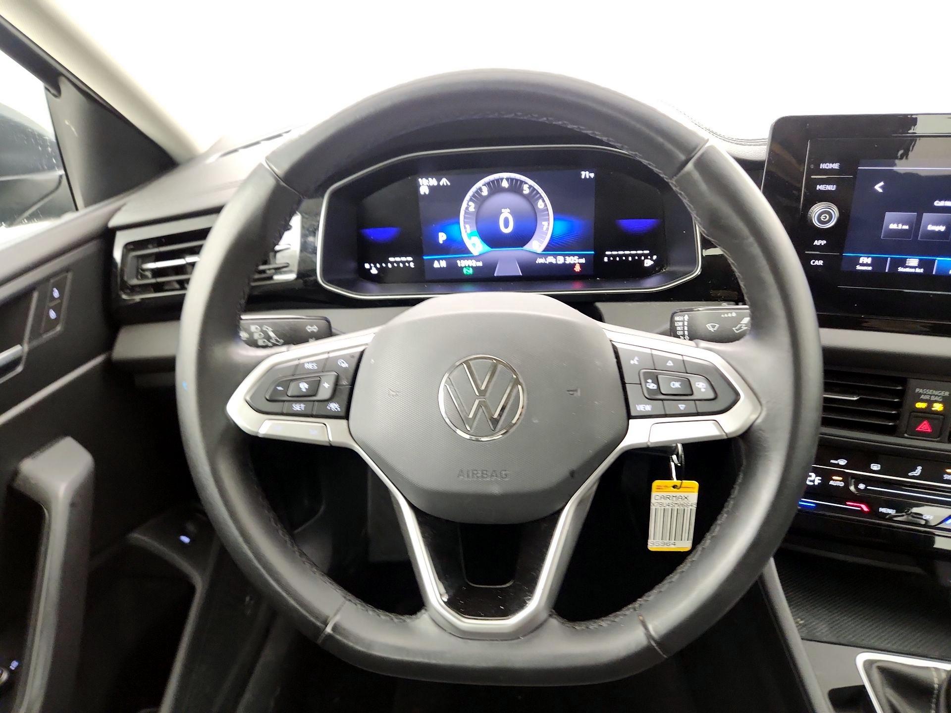 Thumbnail: 2025 Volkswagen Jetta - 10