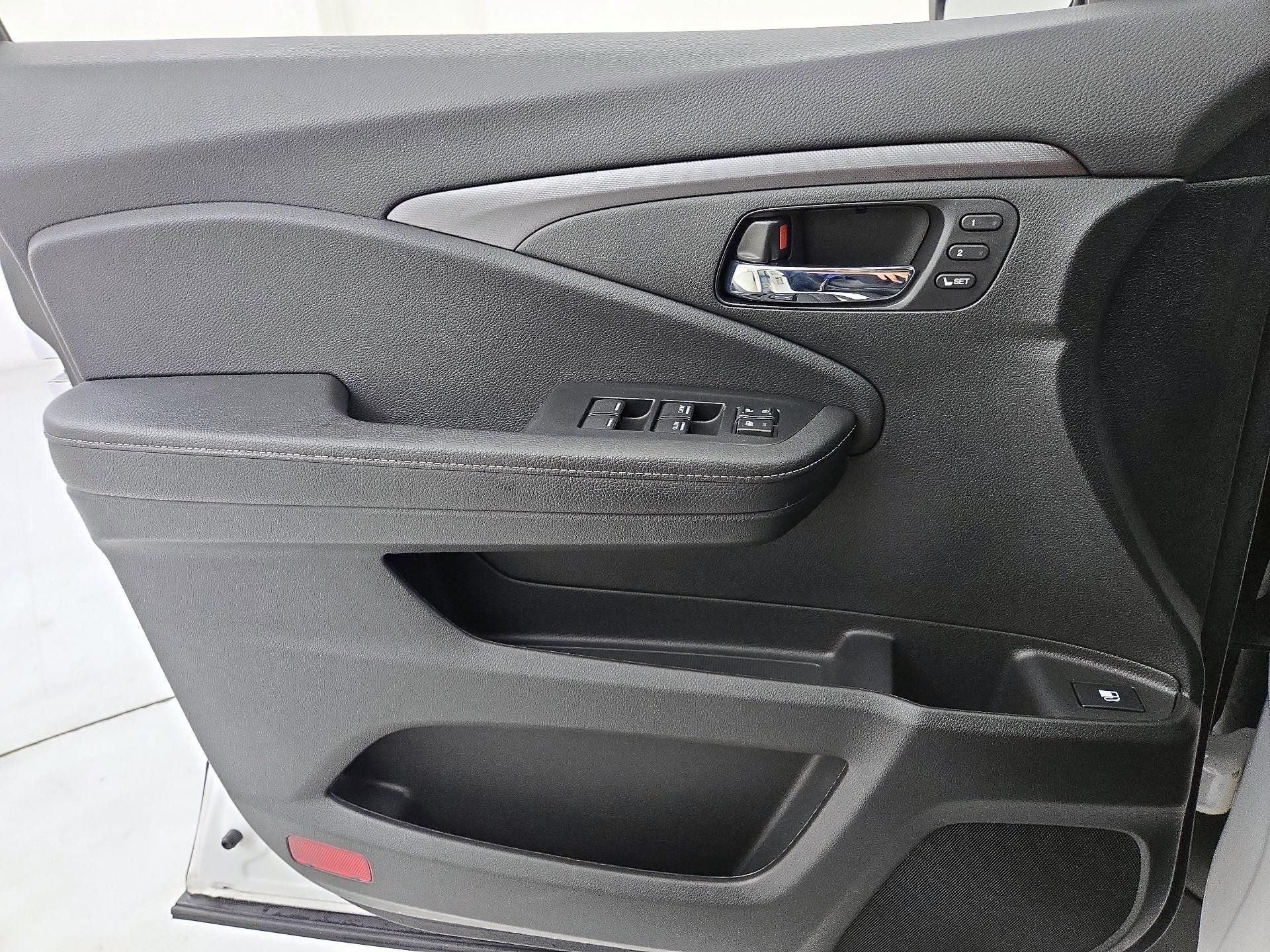 Thumbnail: 2024 Honda Ridgeline - 12