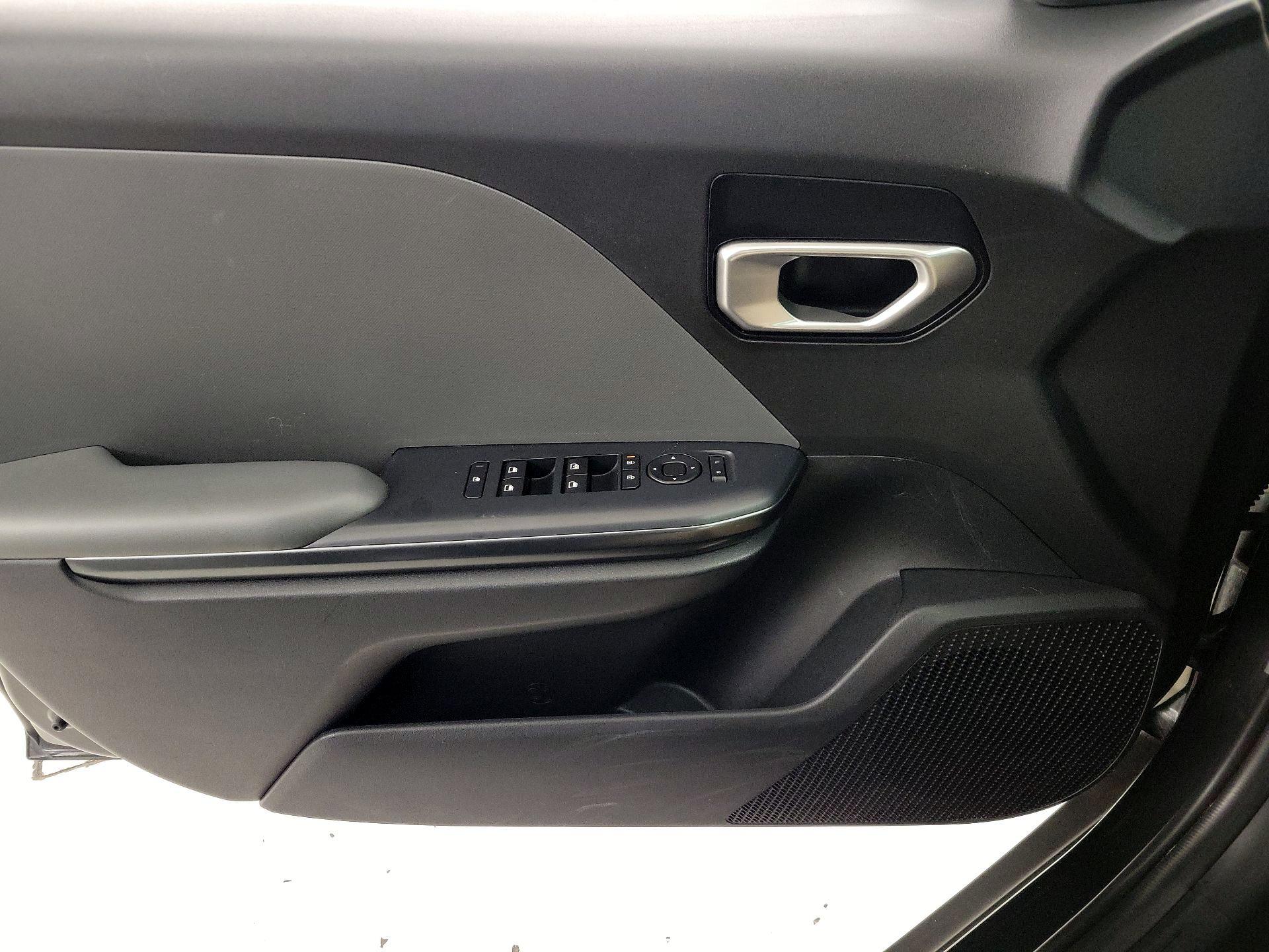 Thumbnail: 2025 Kia K4 - 12