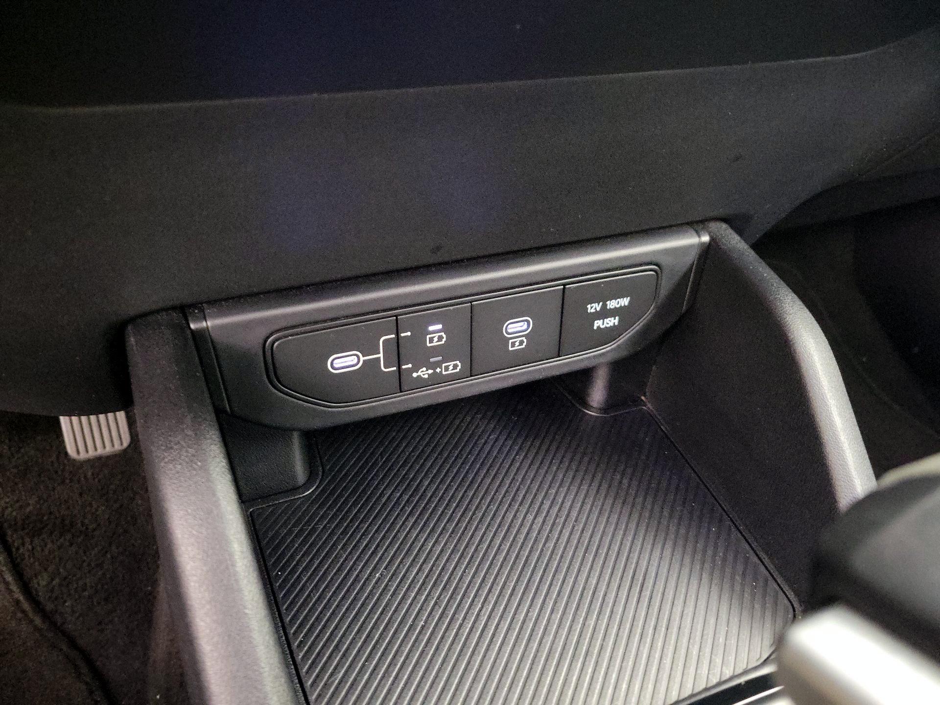 Thumbnail: 2025 Kia K4 - 18