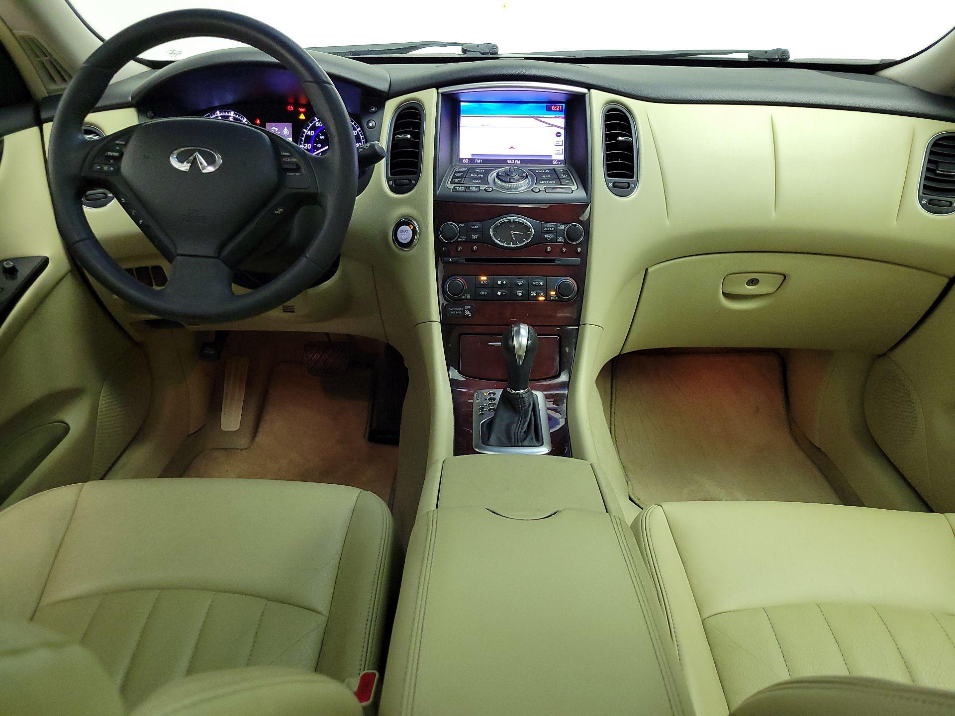 Thumbnail: 2016 INFINITI QX50 - 9